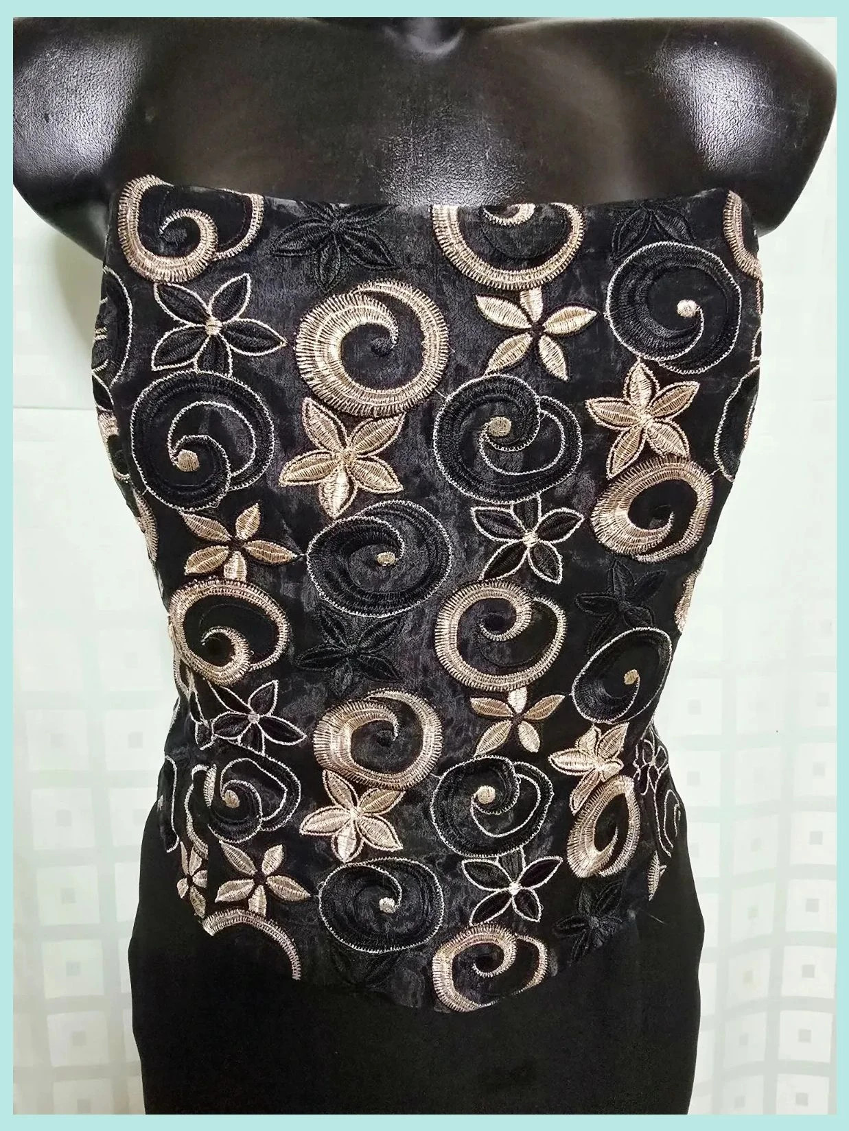 Black Embroidered Corset Midi Dress – Vintage Dressing – taille XL / 42 / 14 4