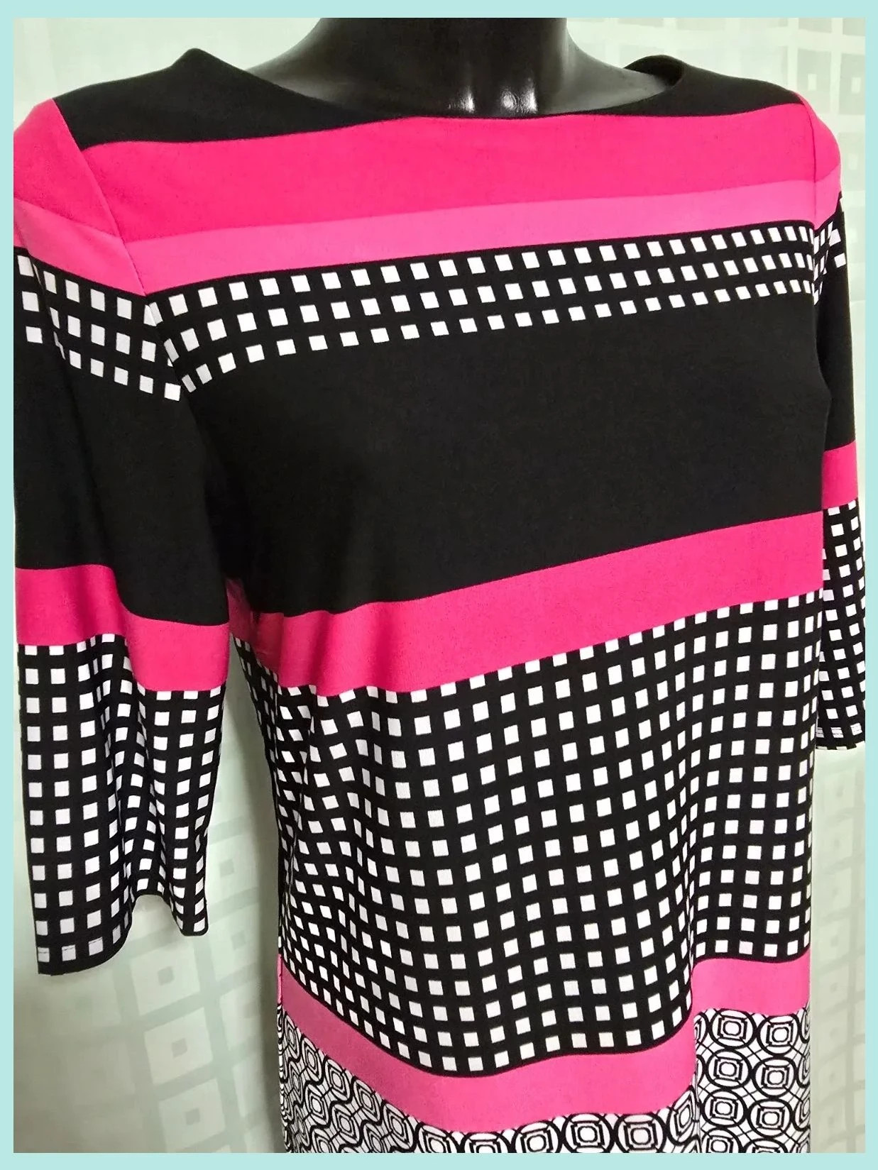Pink Black Geometric Print Shift Dress – Sandra Darren – taille M / 38 / 10 4