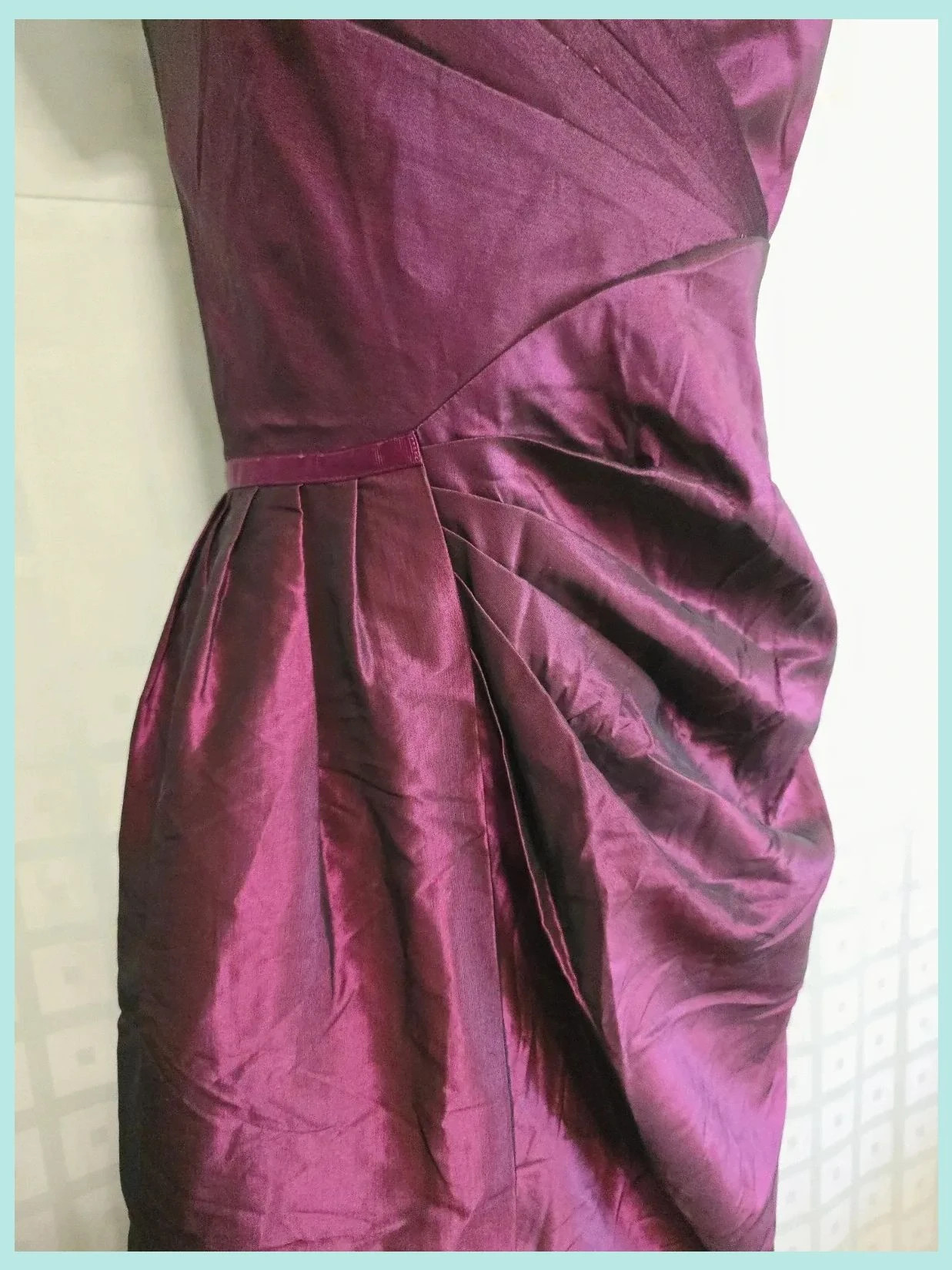 Elegant Purple Satin Cocktail Dress – Trucco – taille M / 38 / 10 4