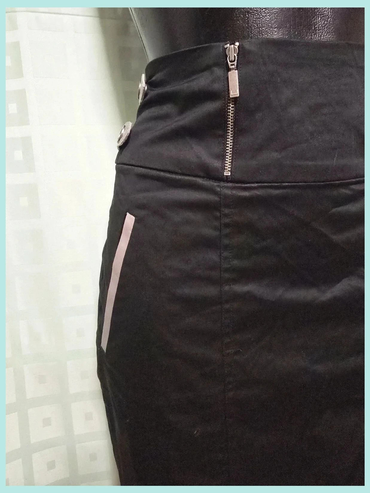 Black High Waist Pencil Skirt – Adolfo Dominguez – taille XL / 42 / 14 4