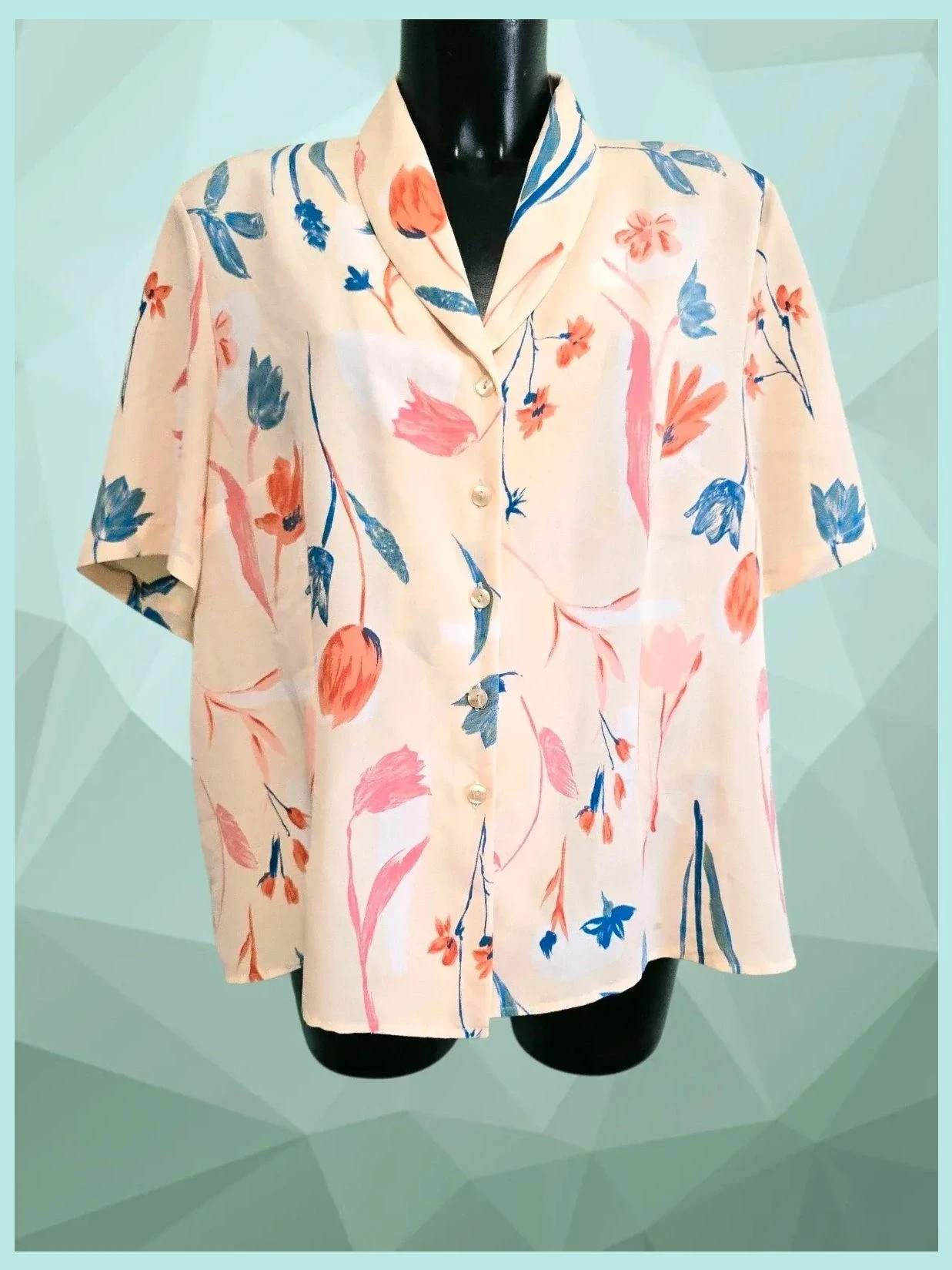 Cream Tulip Print Short Sleeve Blouse