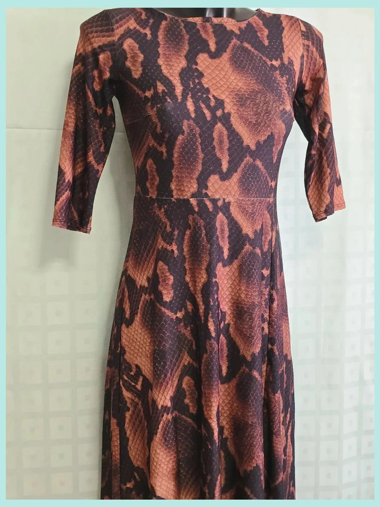 Brown Snakeskin Print Midi Flare Dress – Dorothy Perkins – taille XS / 34 / 6 4