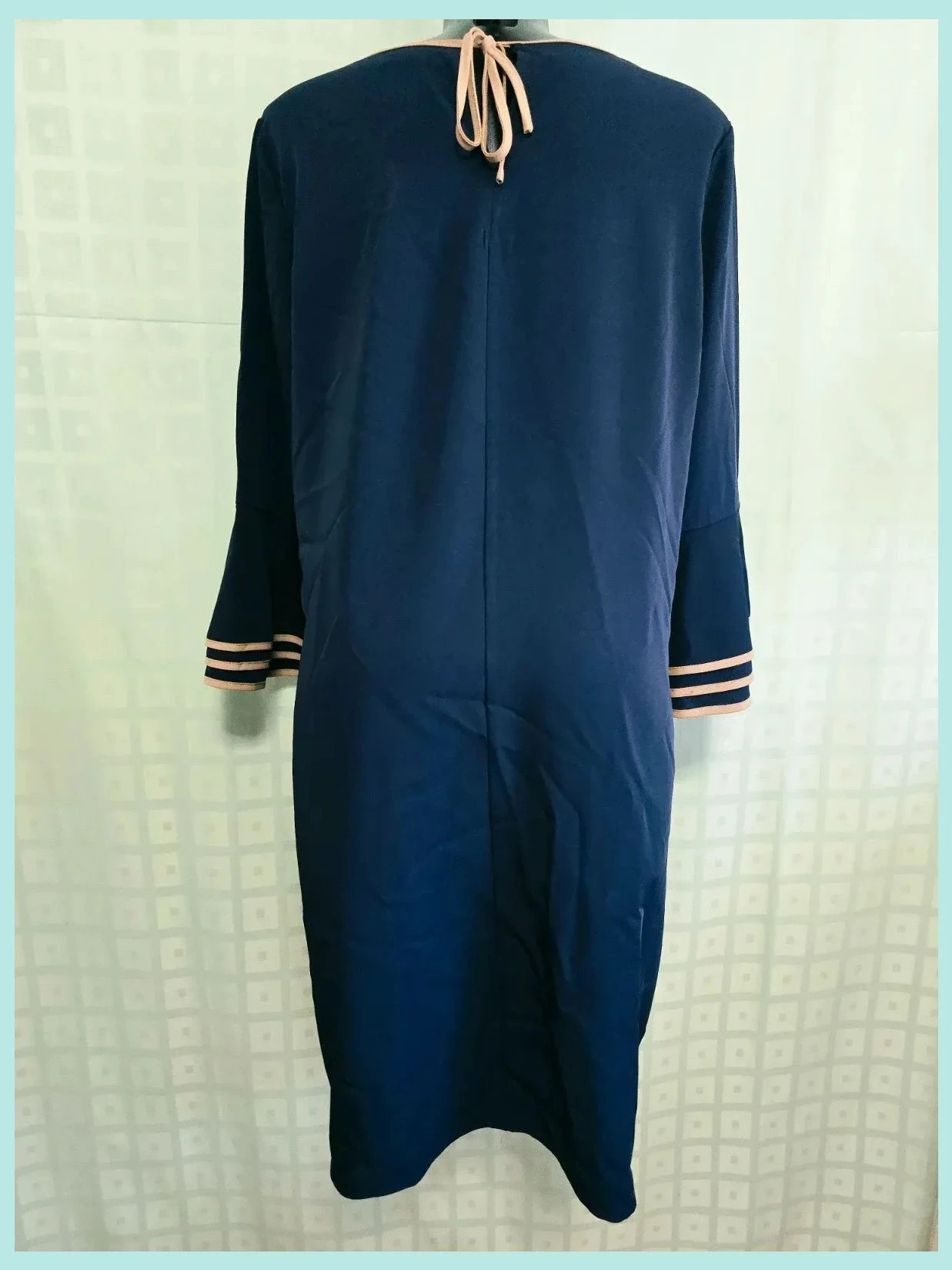 Navy Bell Sleeve Contrast Trim Dress – Wallis – taille XL / 42 / 14 3