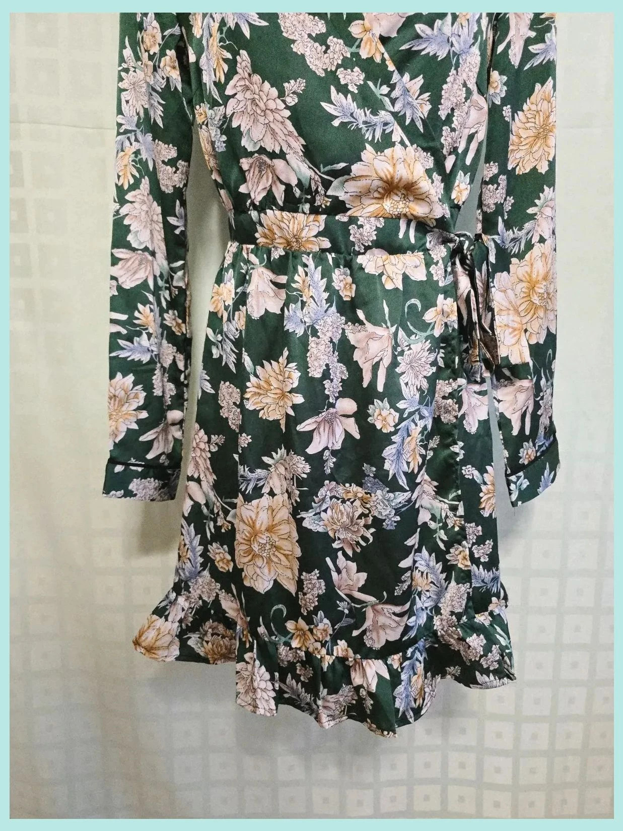 Green Floral Satin Wrap Dress – Vila – taille M / 38 / 10 3