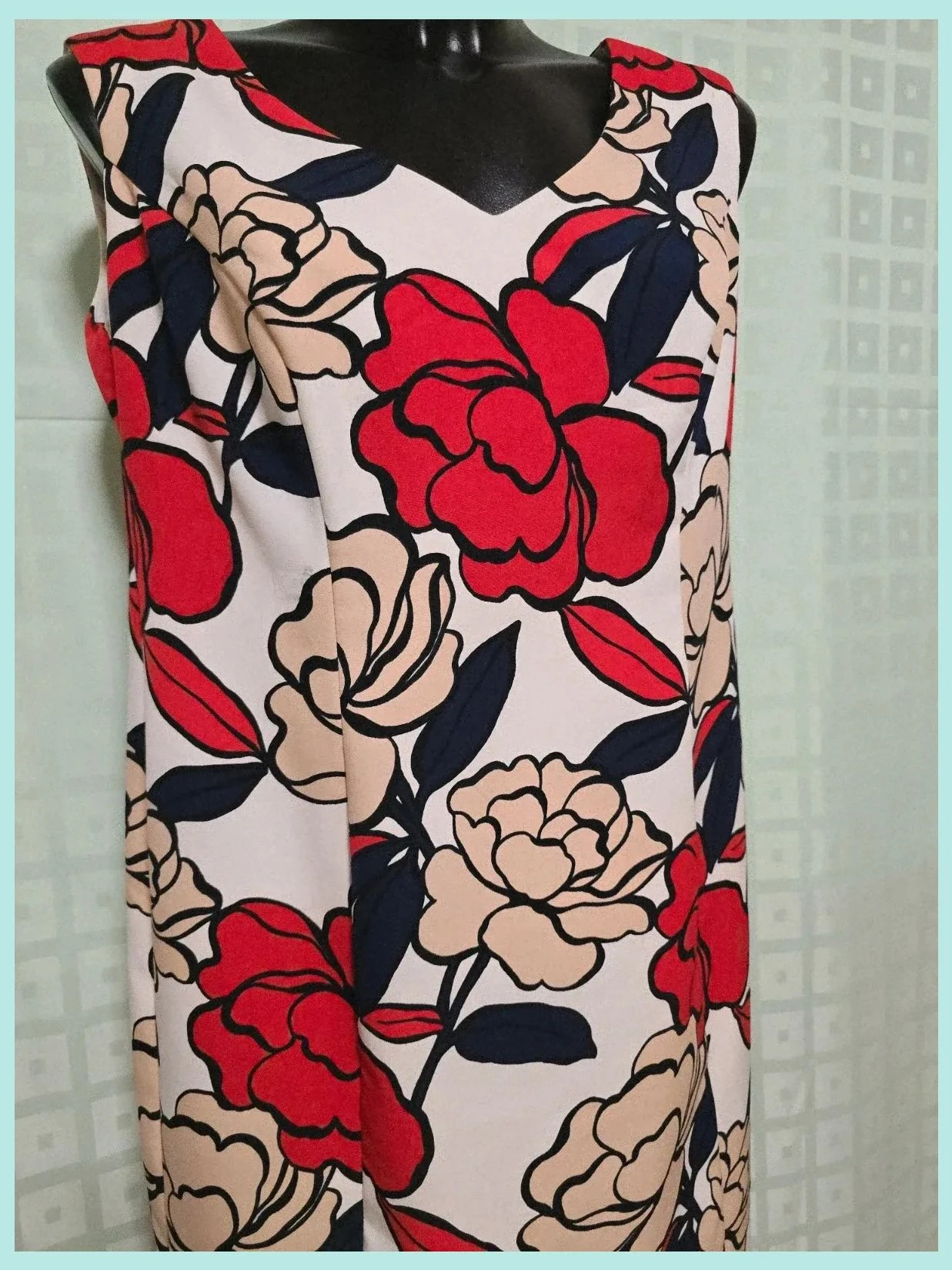 Red Floral V-Neck Shift Dress – Olimara – taille XXXL / 46 / 18 5