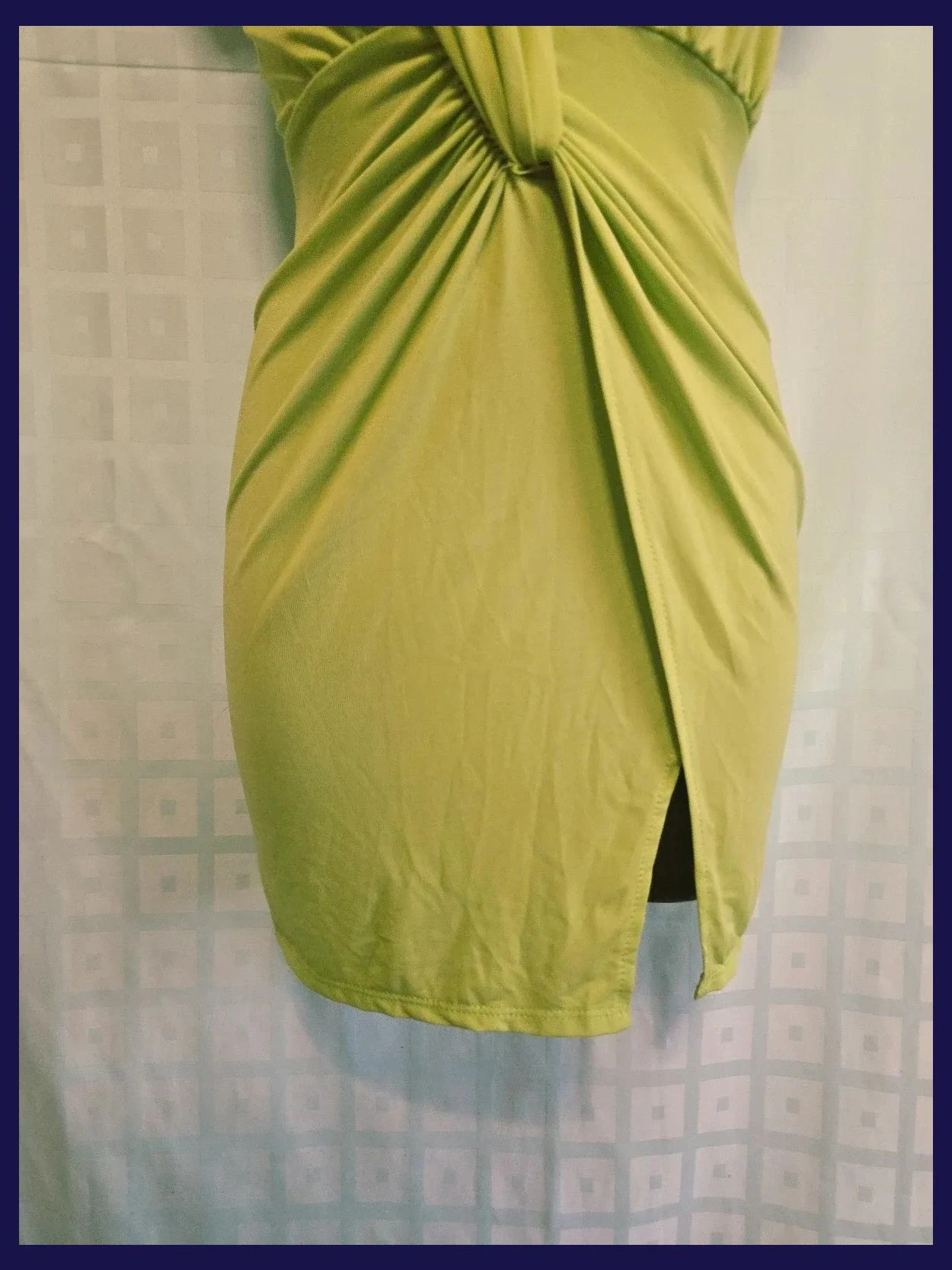 Lime Green Knot Front Mini Dress – Boutique Belgique – taille Taille unique 3