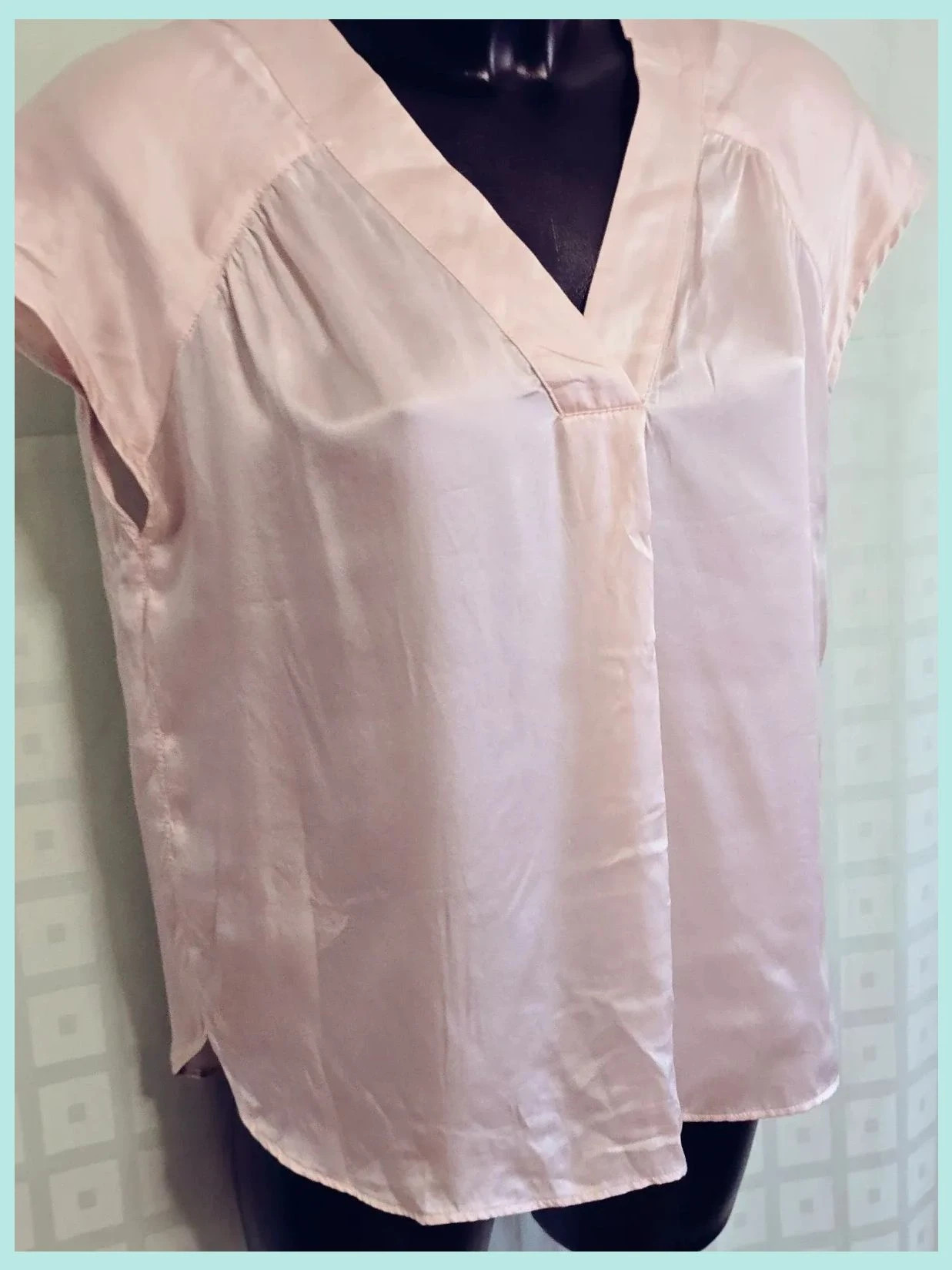 Caroll Paris Pink Satin V-Neck Blouse – Caroll – taille M / 38 / 10 3