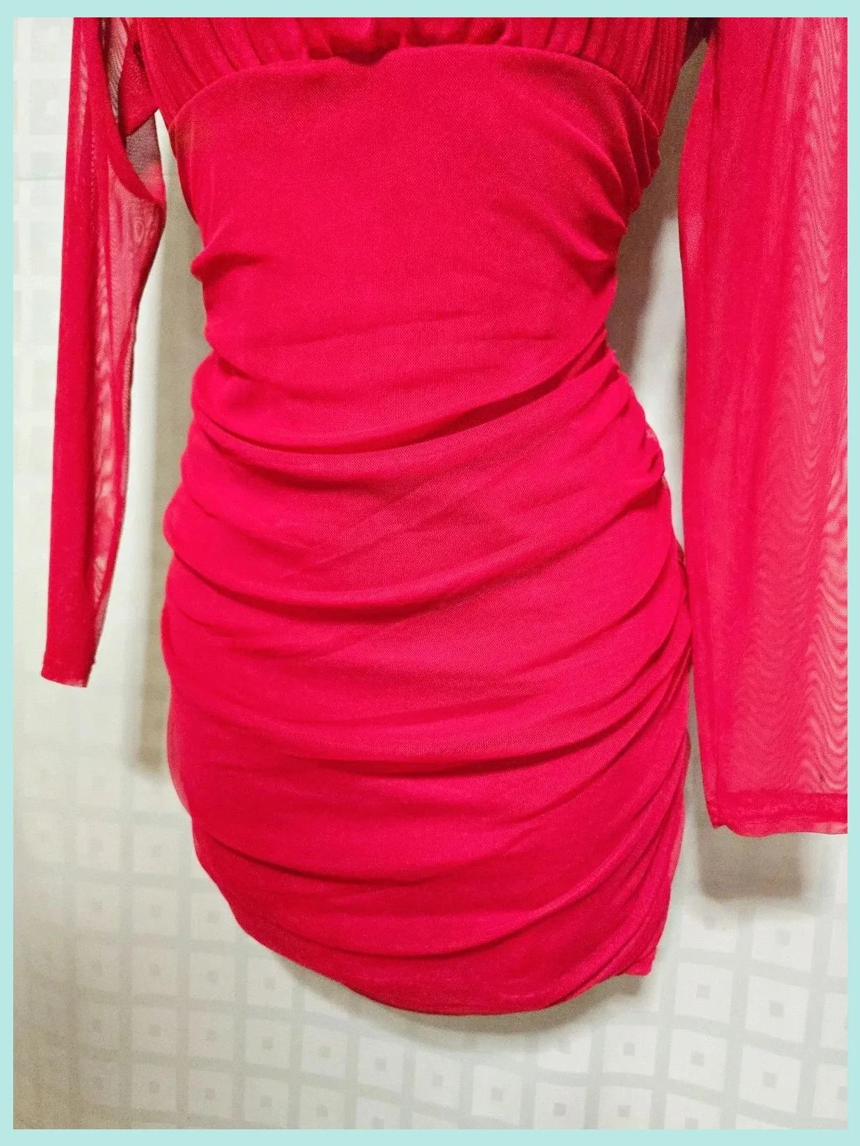 Red Mesh Square Neck Mini Dress – Pink Vanilla – taille L / 40 / 12 4