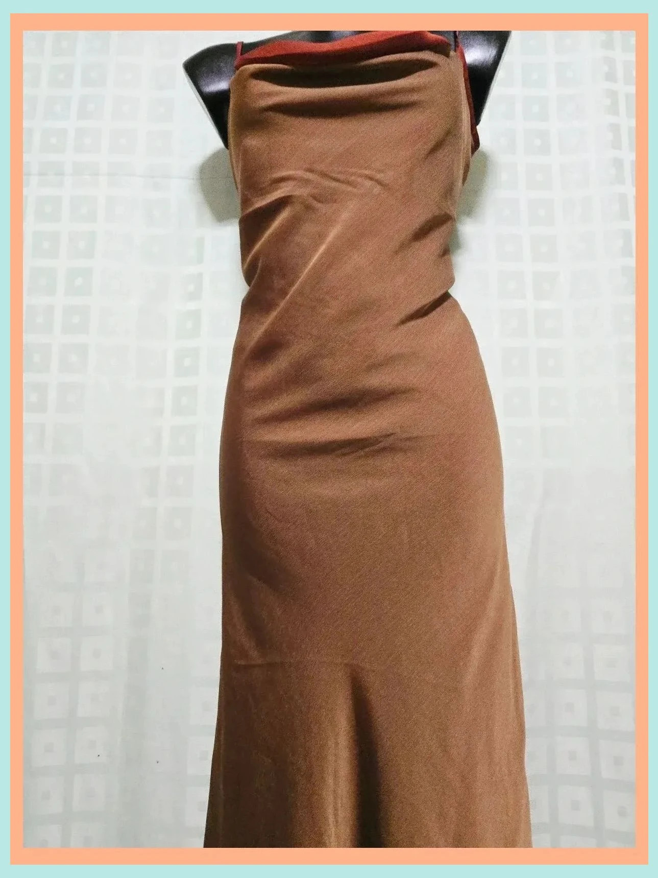 Camel Cowl Neck Bias-Cut Maxi Dress – Merry Hat – taille XXL / 44 / 16 3