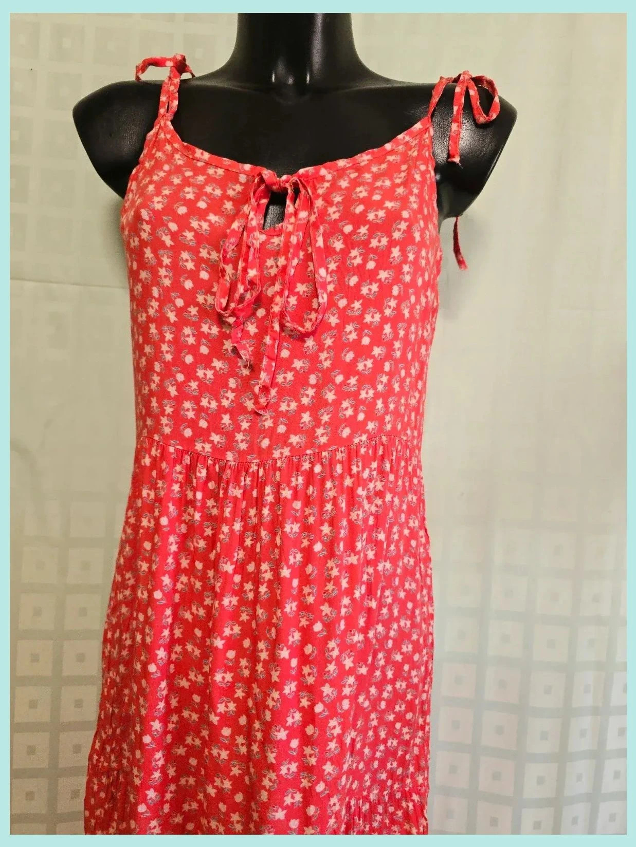 Red Floral Tie Shoulder Dress 100% Viscose – boutique indépendante – taille Taille unique 2