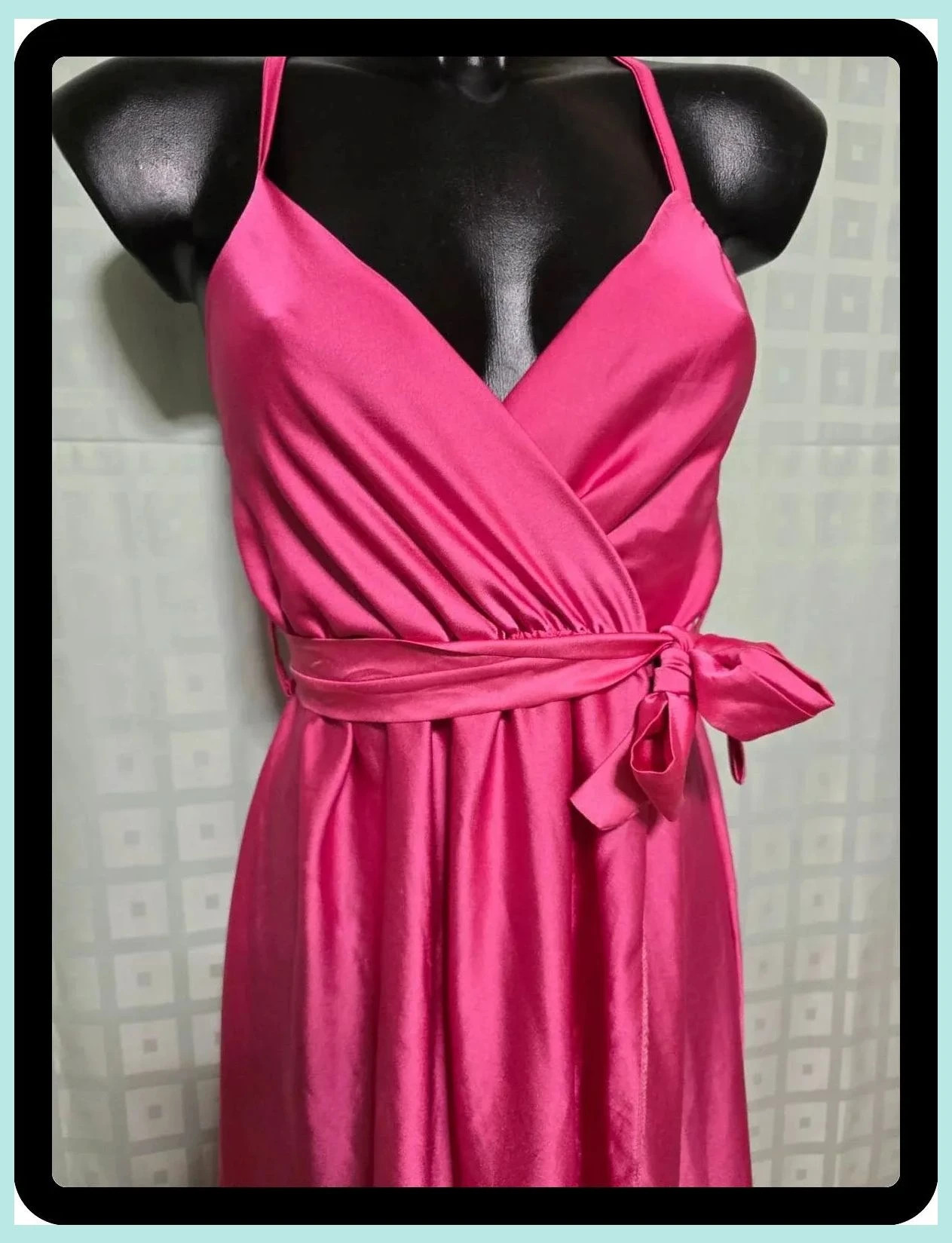 Hot Pink Satin Maxi Dress – Boutique Belgique – taille Taille unique 4