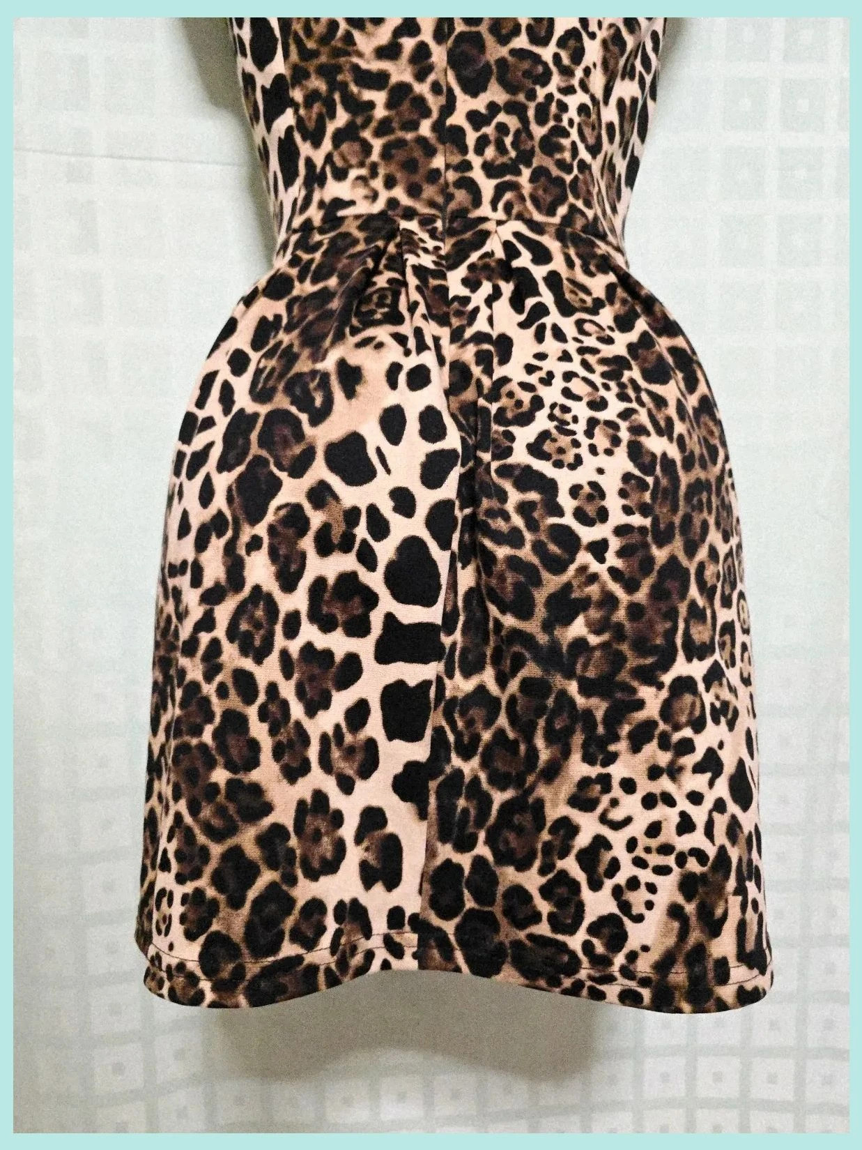 Leopard print skater dress sleeveless – SuiteBlanco – taille M / 38 / 10 5