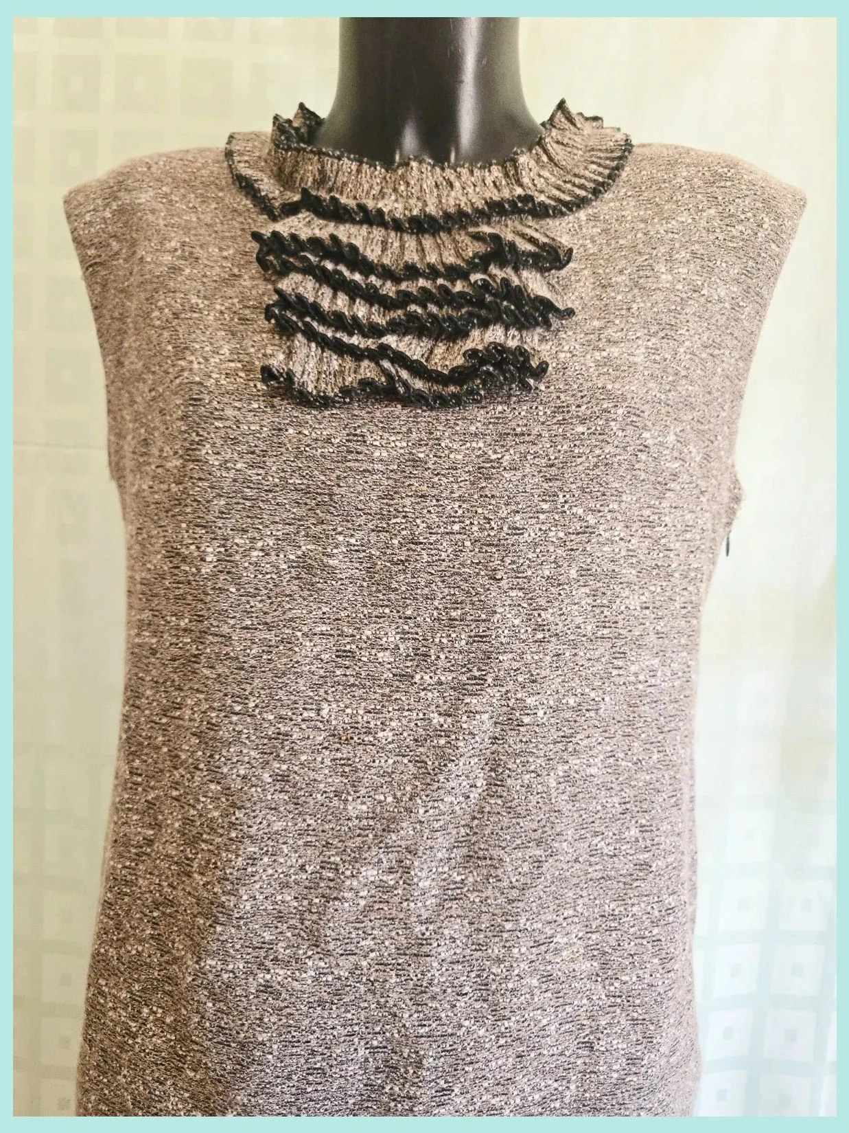Tweed Ruffle Neck Shift Dress – Marcelino – taille XXL / 44 / 16 2