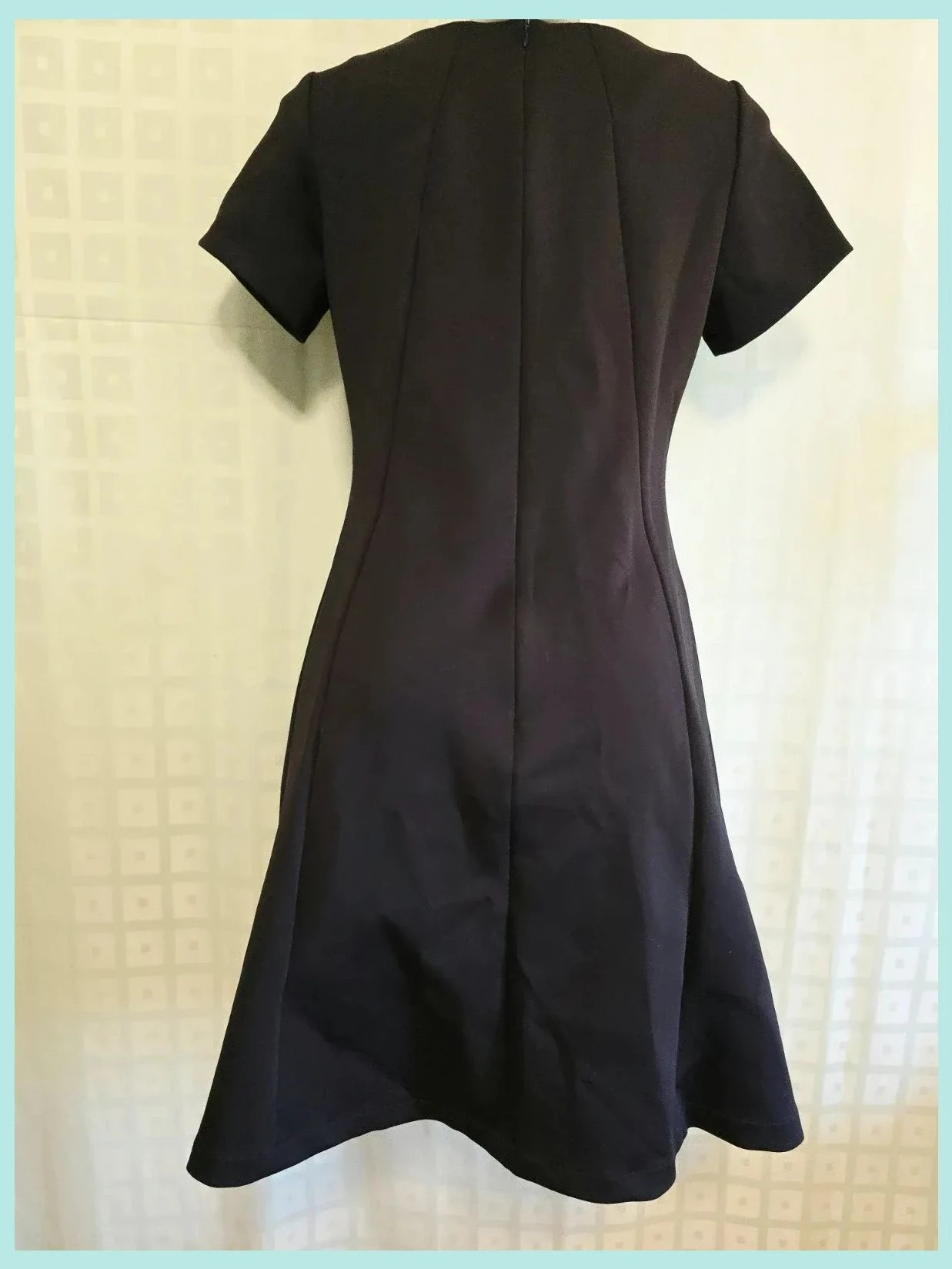 Classic Black Sleeve A-Line Dress – La Dress by Simon – taille M / 38 / 10 5