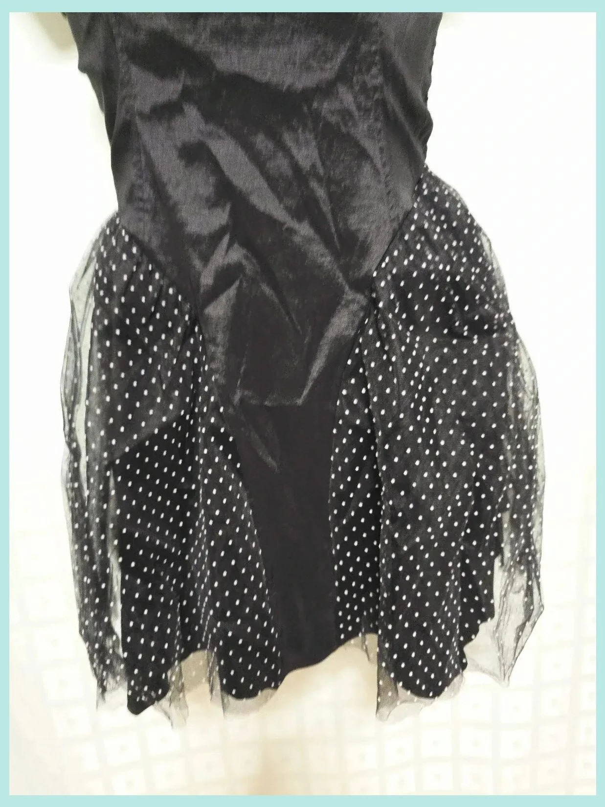 Strapless Black Polka Dot Mini Dress – Bershka – taille M / 38 / 10 4