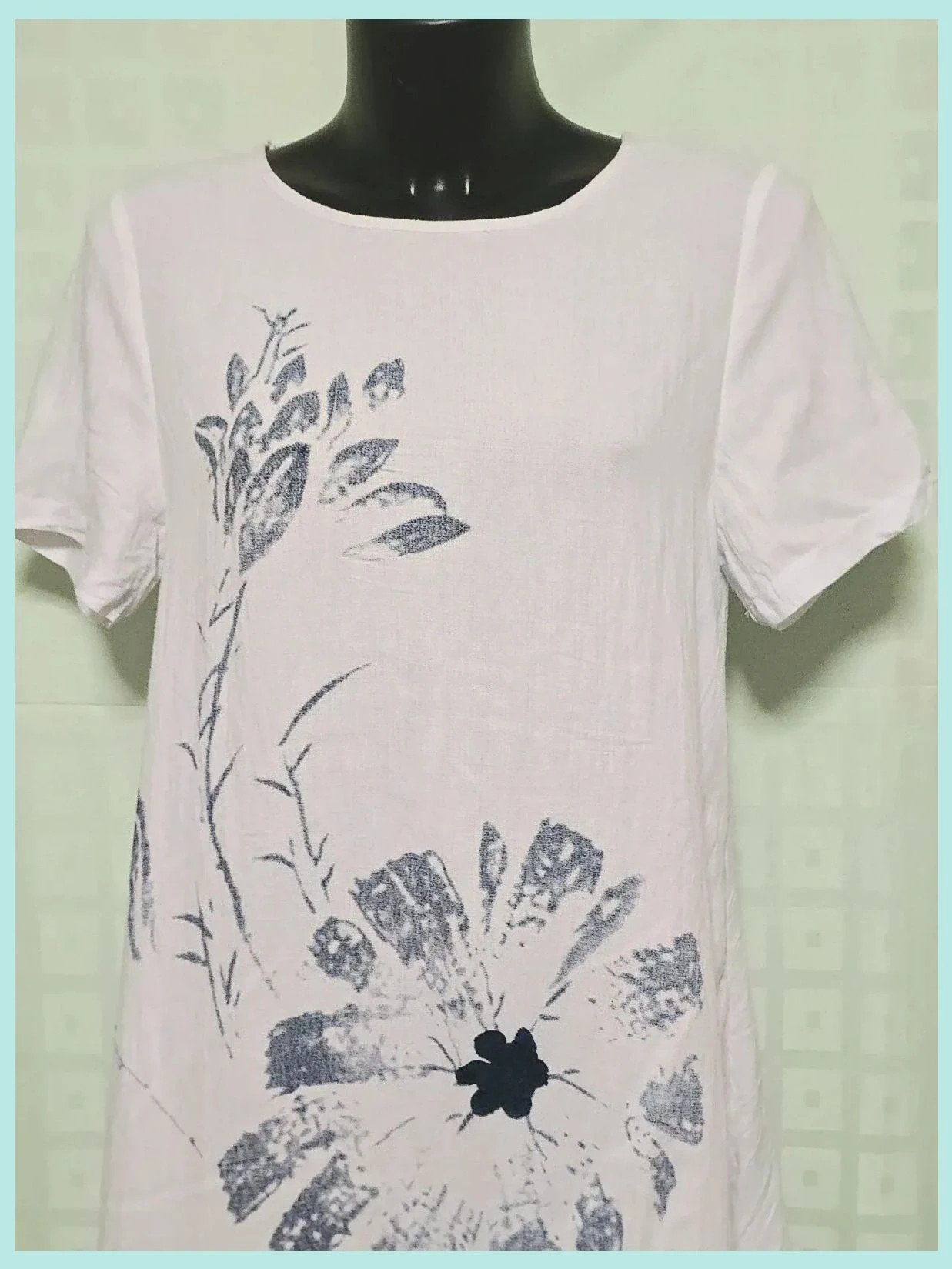 White Floral Sketch Print Asymmetrical Dress – Boutique Belgique – taille Taille unique 4