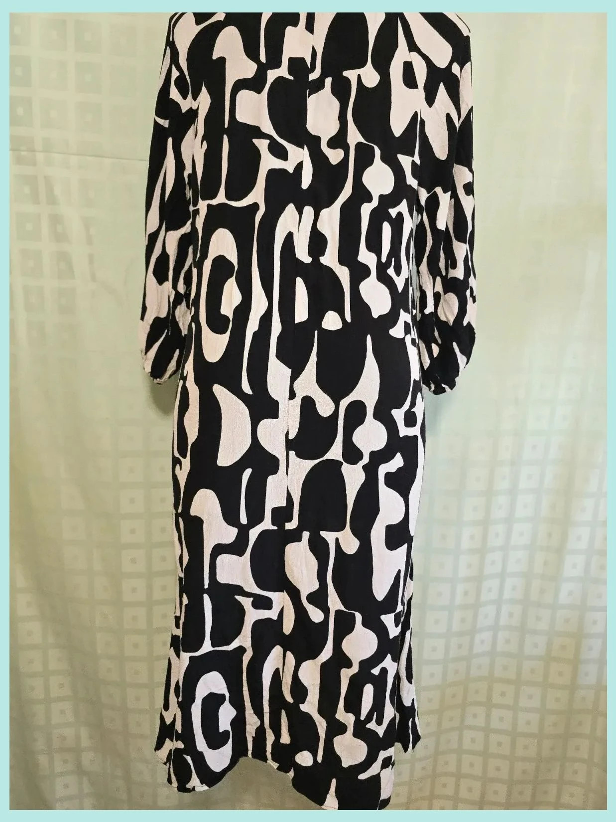 Black White Abstract Pattern Dress – Zara – taille S / 36 / 8 5