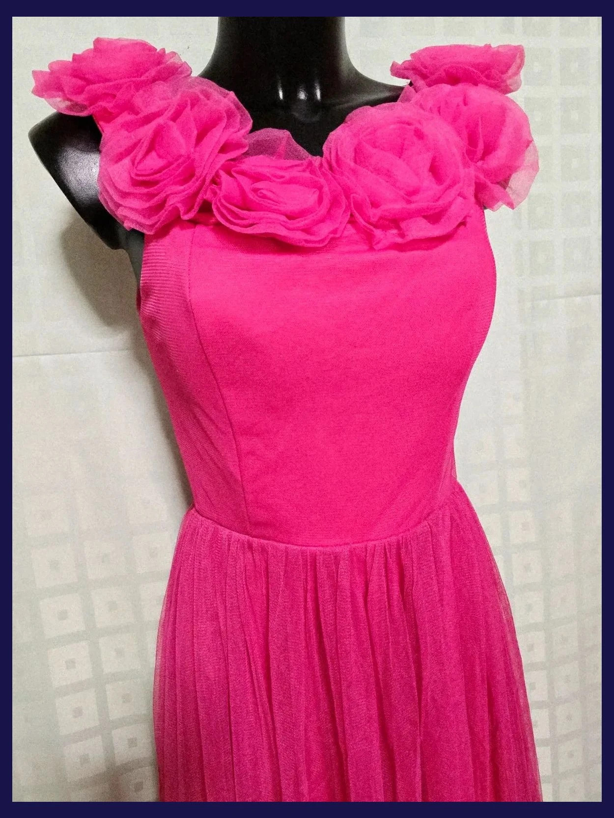 Maxi dress with tulle flowers – Boutique Belgique – taille S / 36 / 8 3