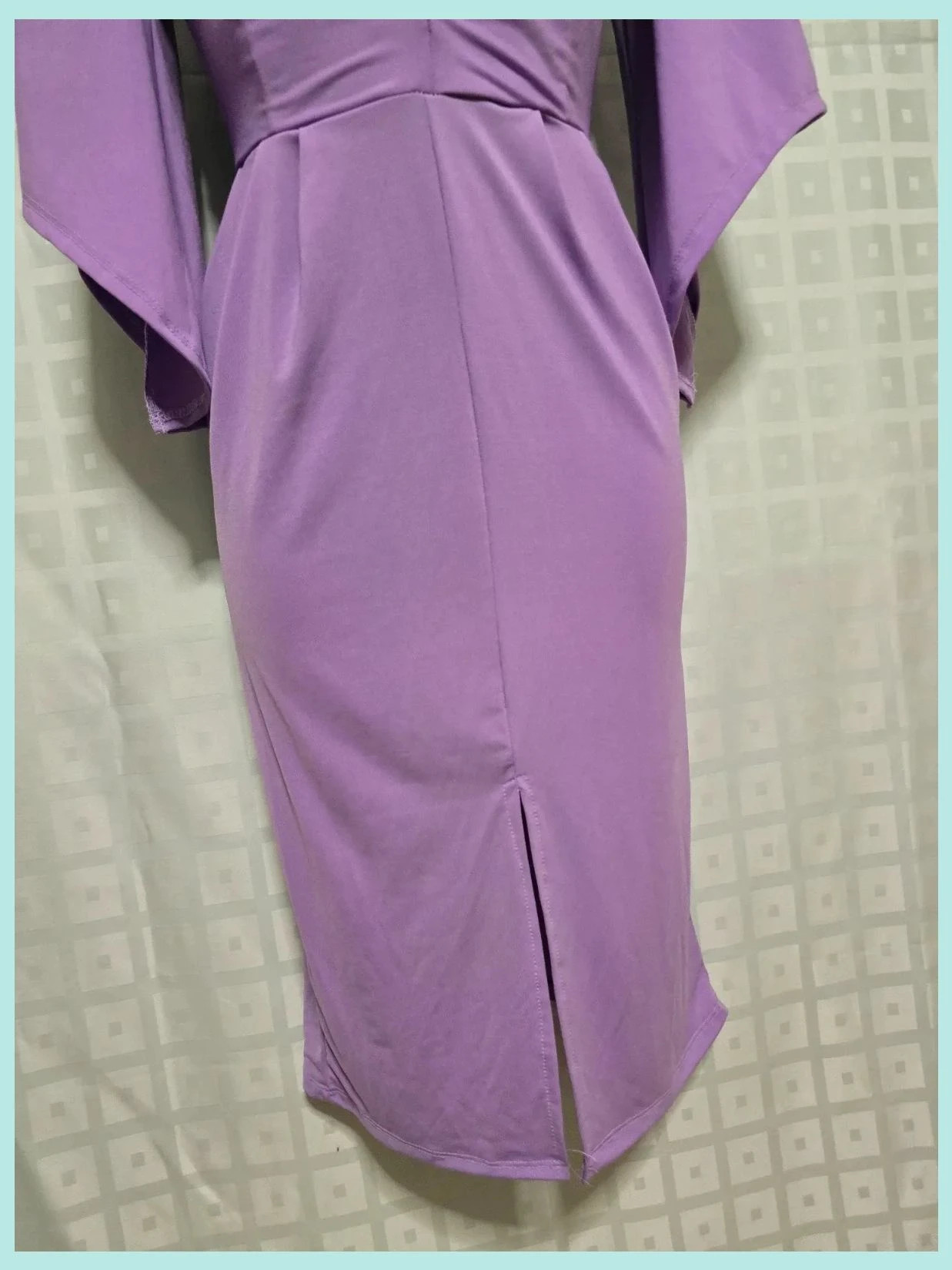 Mauve Ruched Midi Dress with Slit – Boutique Italiana – taille Taille unique 3