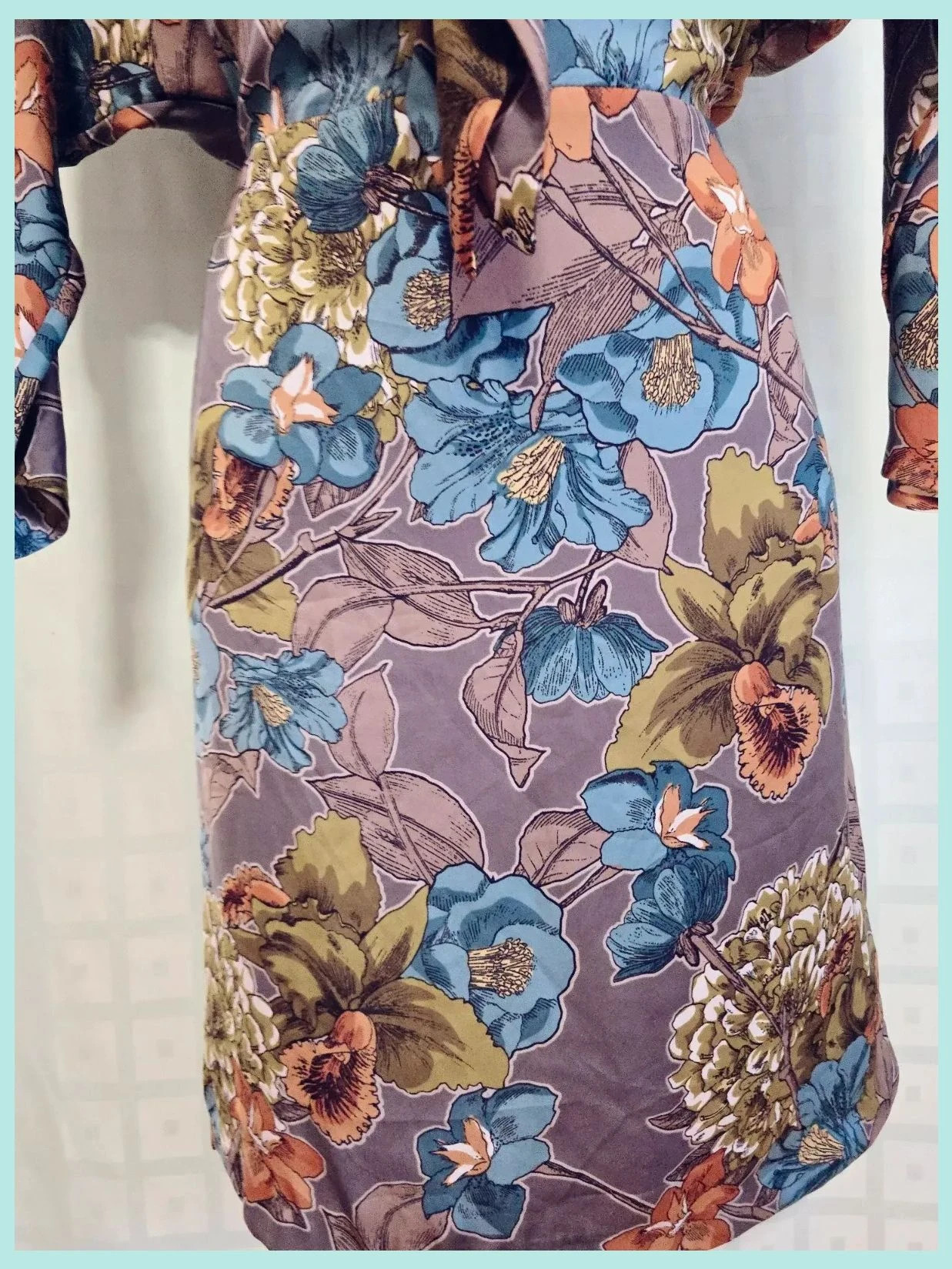 Floral Ruffled Satin Dress – Yera – taille XL / 42 / 14 4