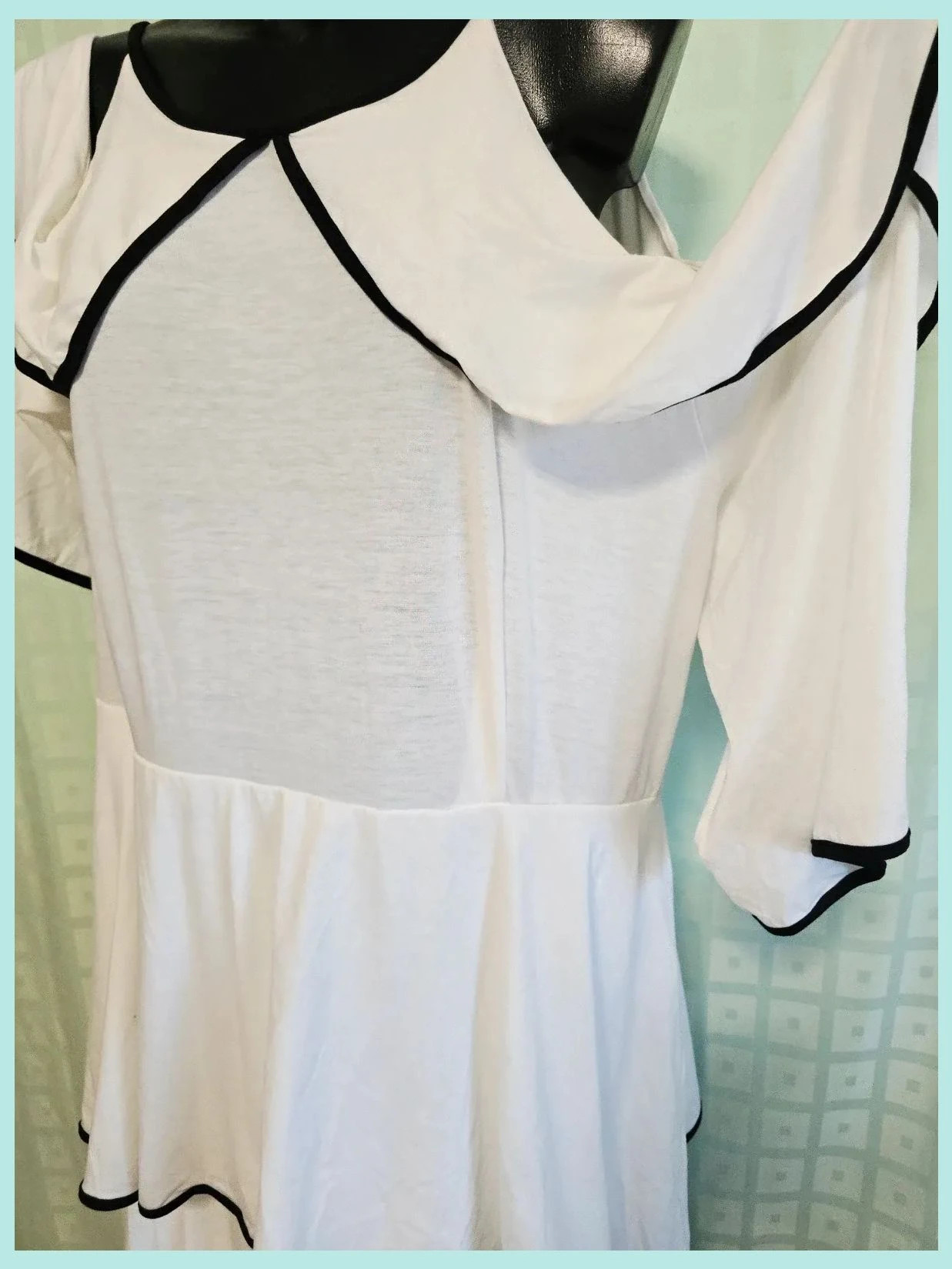 White Tiered Ruffle Maxi Dress – Vintage Dressing – taille Autre 4