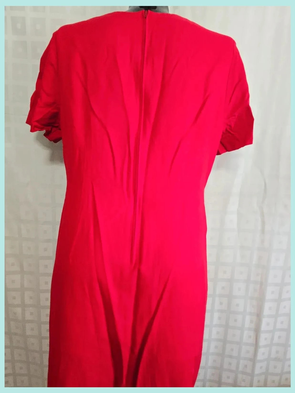 Red Linen Square Neck Dress – giacosa – taille 4XL / 48 / 20 5