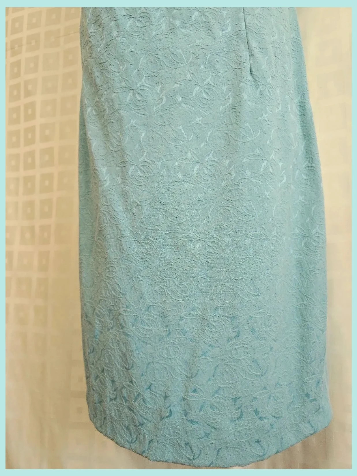 Jacquard Jeweled Neckline Dress – Sayle – taille XL / 42 / 14 3