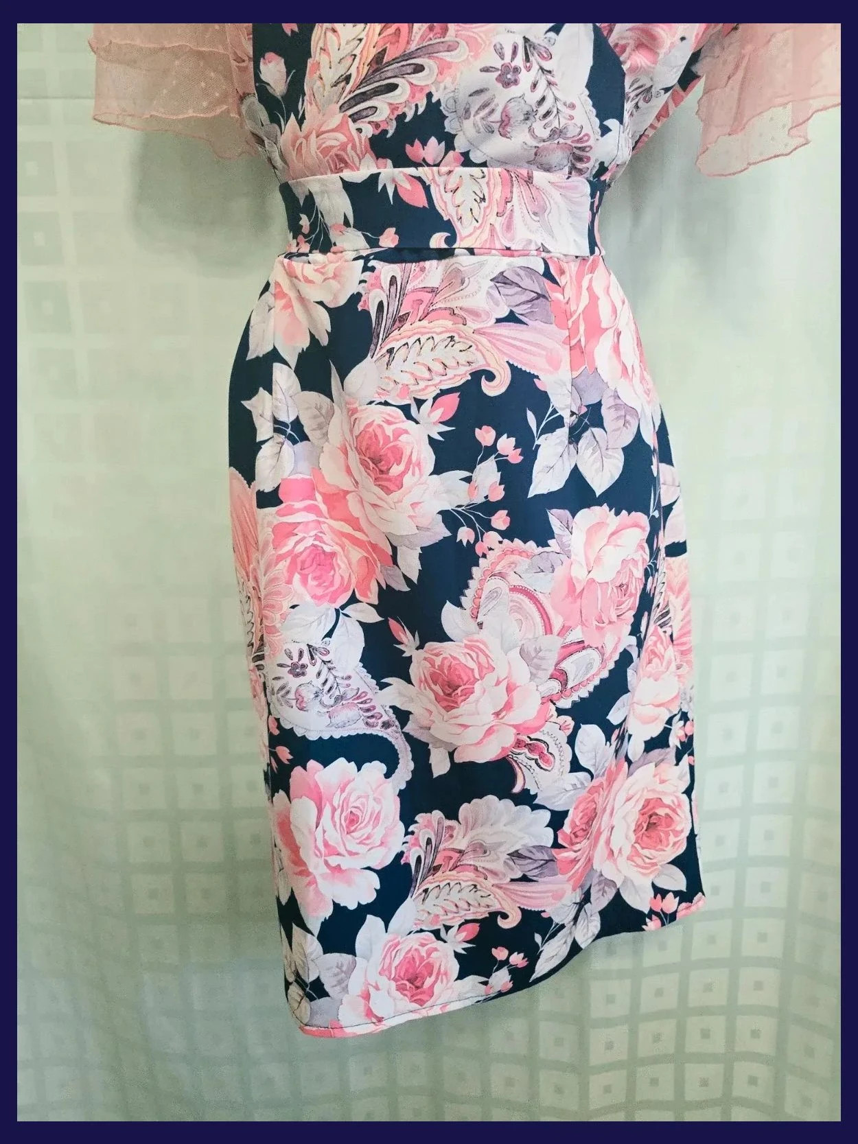 Vintage Floral and Paisley Print Wrap Dress with Mesh Sleeves – Vestidor Vintage – taille XL / 42 / 14 3