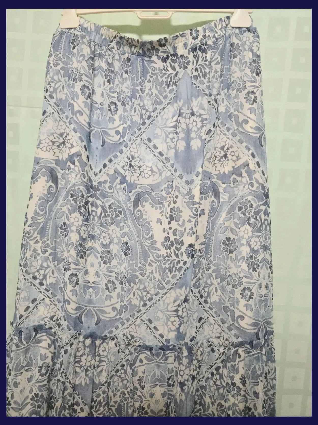 Blue White Paisley Tiered Maxi Skirt – Papaya – taille 4XL / 48 / 20 5