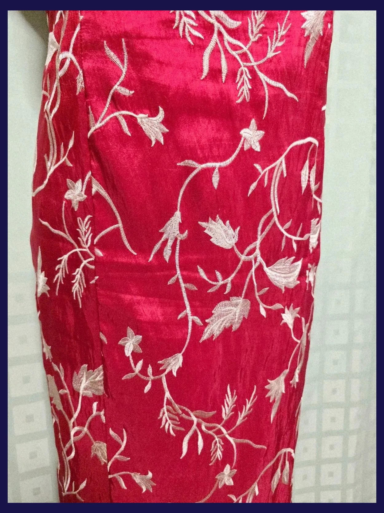 Sleeveless Embroidered Sheath Dress – Tapioca – taille XXXL / 46 / 18 4
