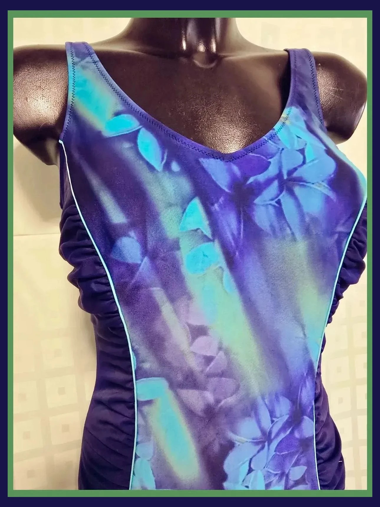 Floral Print Swimsuit – Vintage Dressing – taille XL / 42 / 14 4