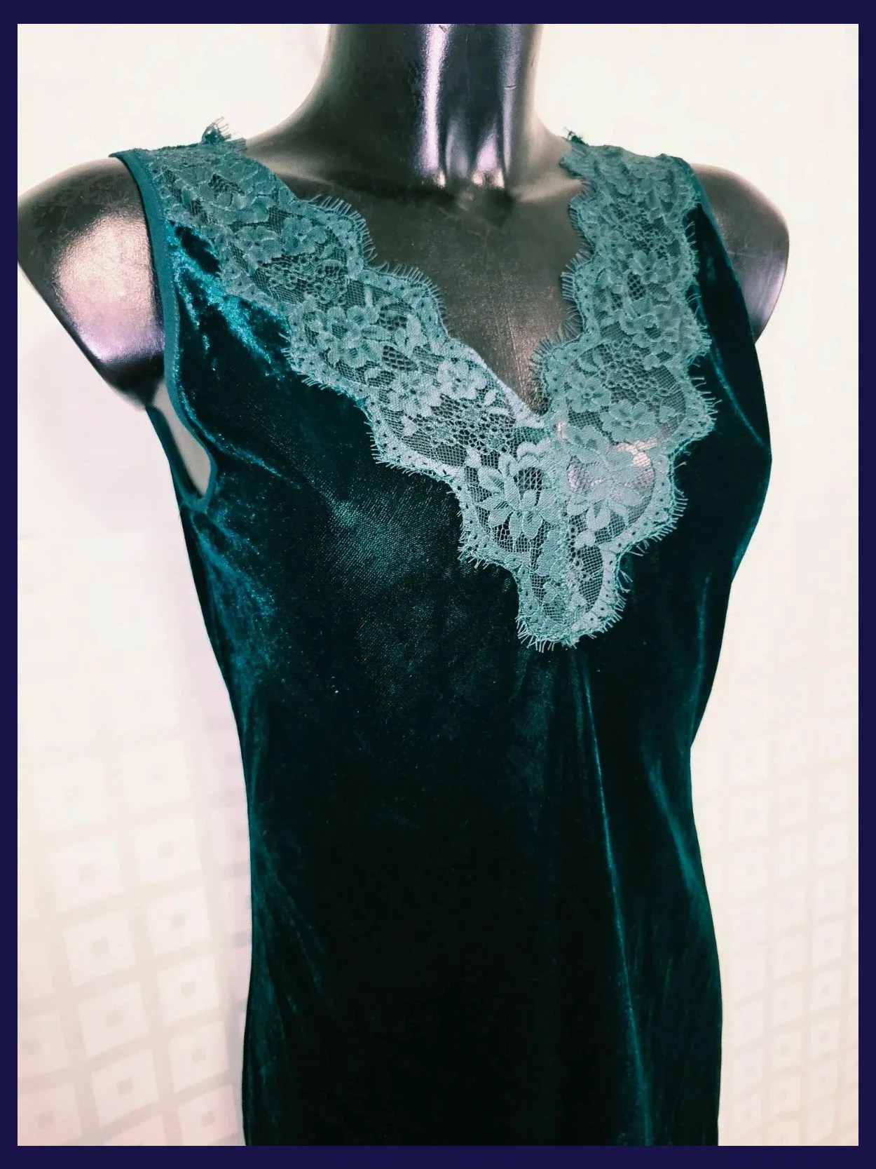 Emerald Velvet Lace Trim Slip Dress – Zara – taille M / 38 / 10 5