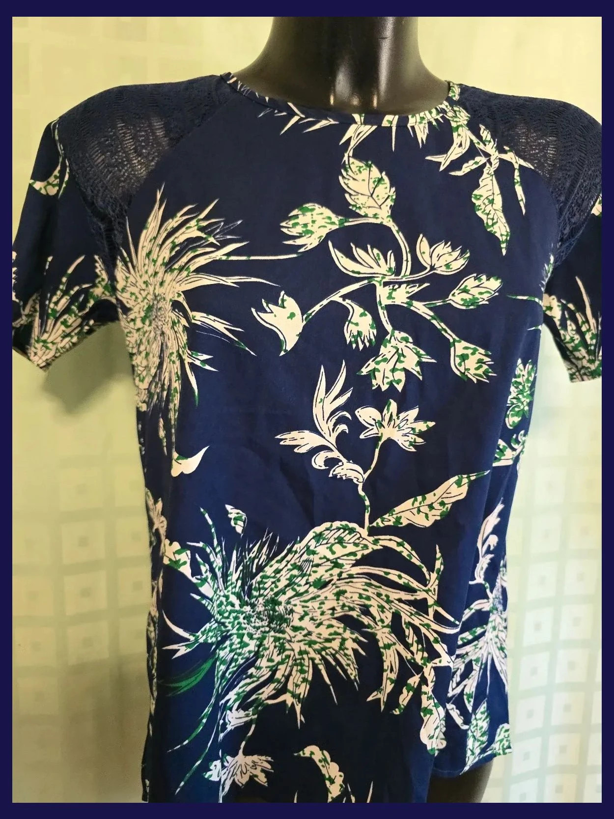 Navy Tropical Floral Lace Shoulder Top – Vintage Dressing – taille M / 38 / 10 2