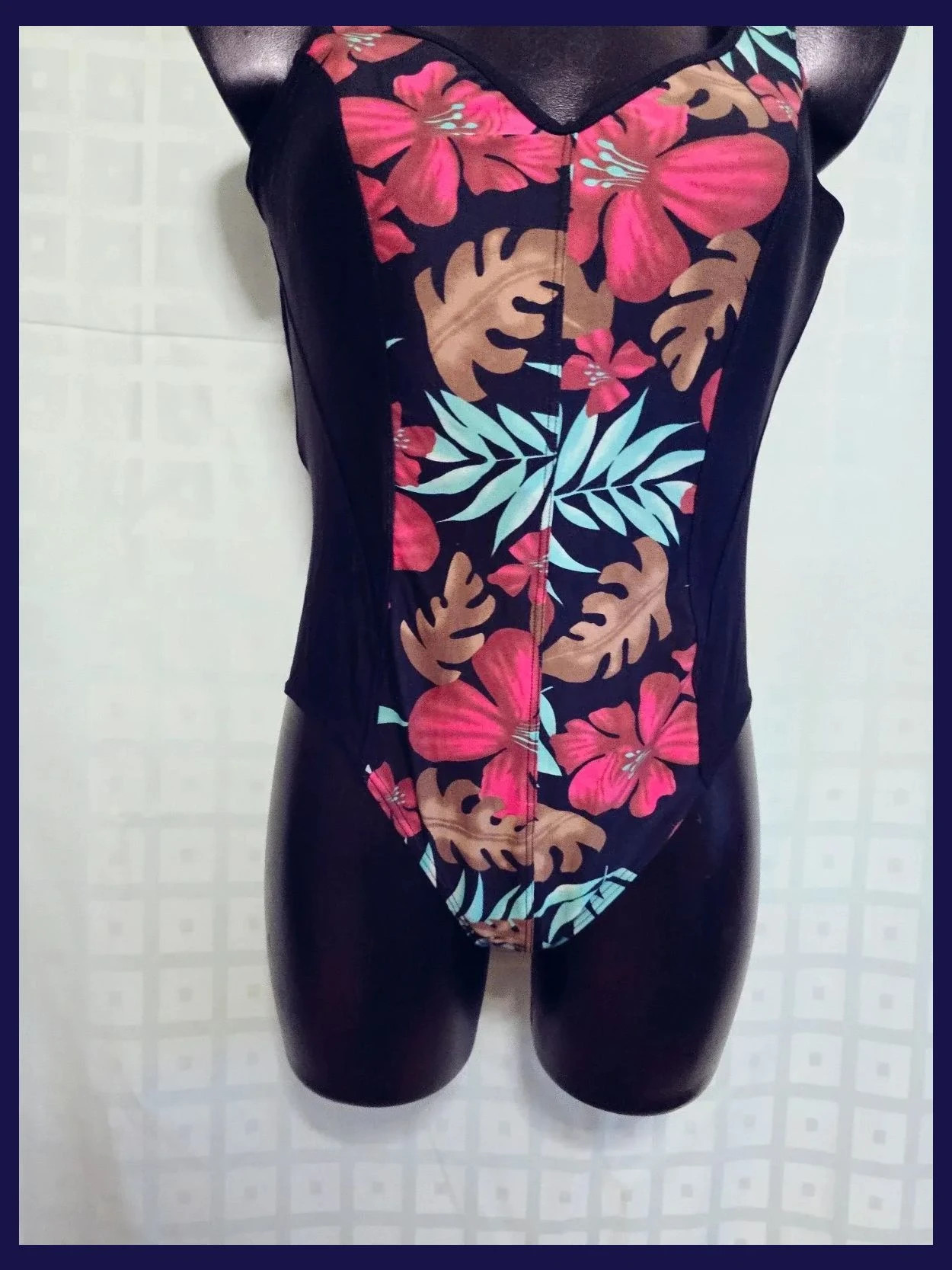 Plus Size Printed One Piece – Vintage Dressing – taille 5XL / 50 / 22 3
