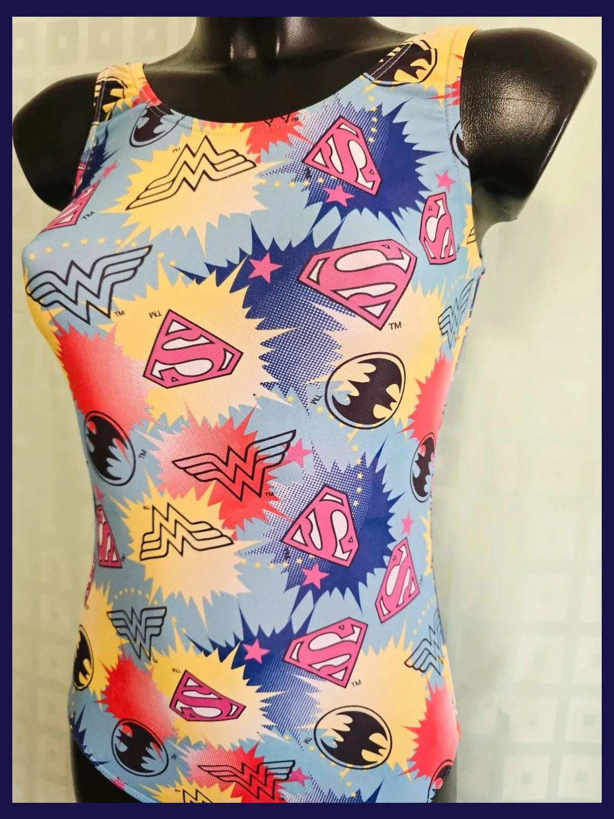 Vintage Comic Book Heroes Print One-Piece Swimsuit – Vintage Dressing – taille L / 40 / 12 3