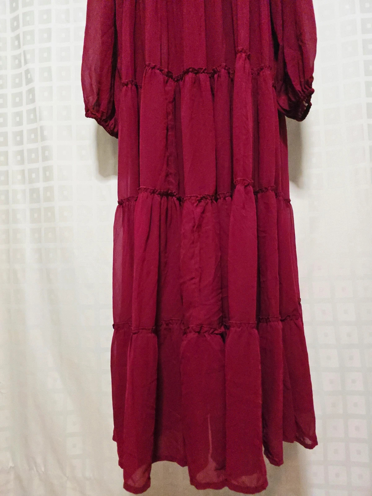 Burgundy Tiered Smocked Maxi Dress – Limited Collection – taille XXL / 44 / 16 3