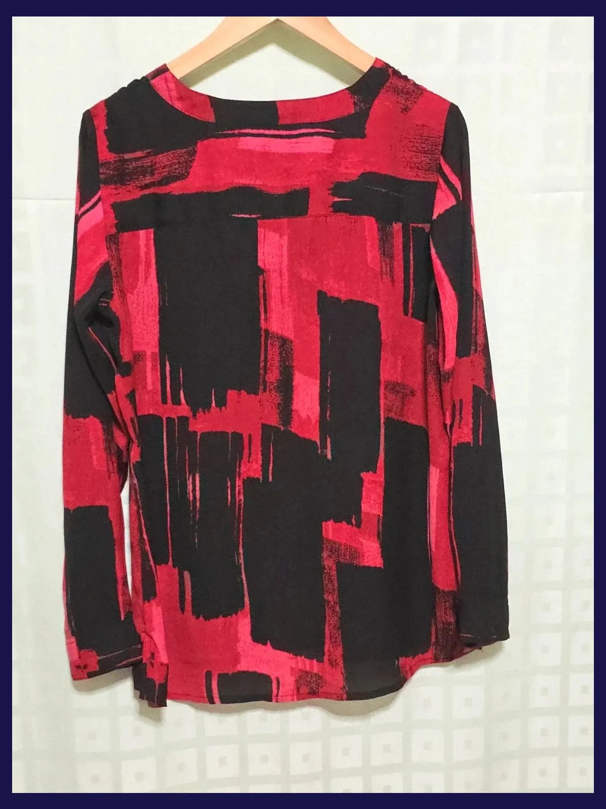 Red Black Abstract Print Button Blouse – BPC Selection – taille L / 40 / 12 4