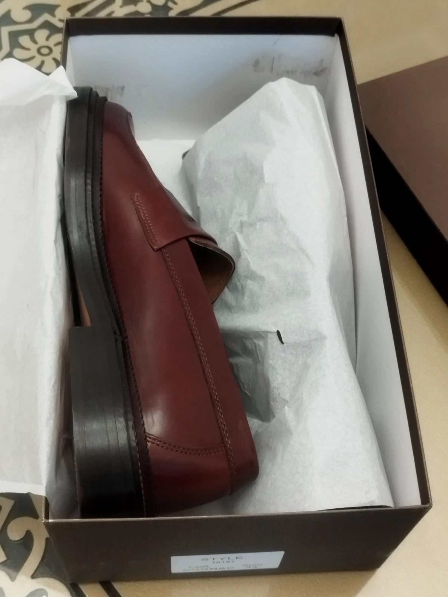 Bobbies en cuir taille 43