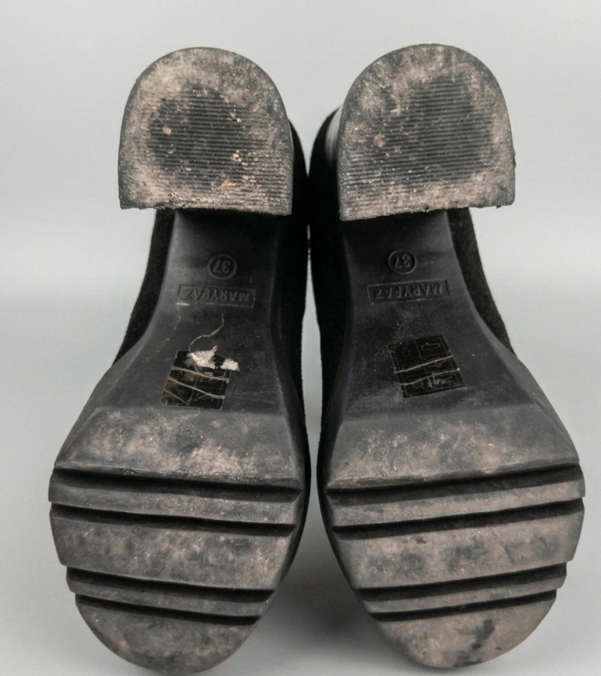 Botines negros de antelina con tacón y cremalleras talla 37 – Marypaz – taille 37 4