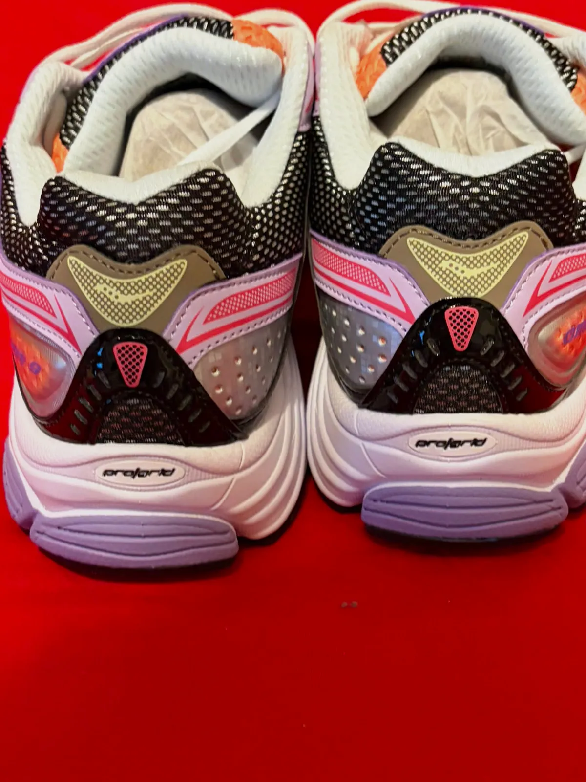 Saucony omni 9 saumon taille 45 neuf jamais porté – Saucony – taille EU 45 2