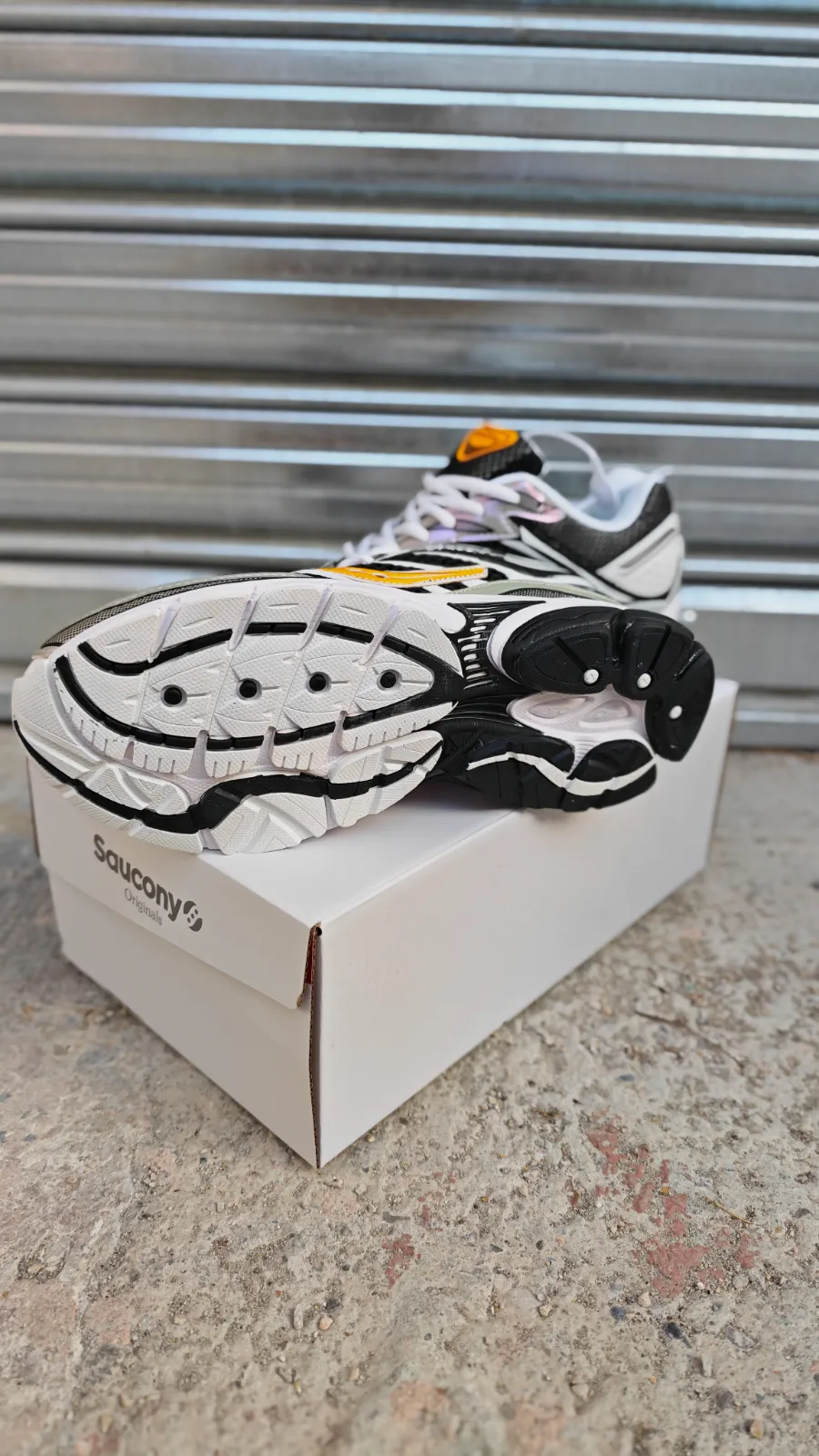 Baskets Saucony ProGrid Omni 9 – Saucony – taille EU 45 3