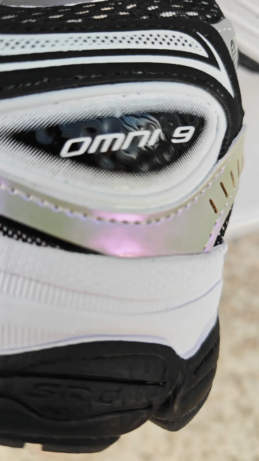 Baskets Saucony ProGrid Omni 9 – Saucony – taille EU 45 4