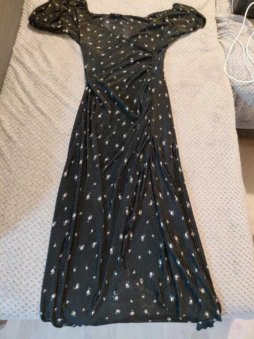 Robe longue noire Jennyfer à petites fleurs – Taille XS – Jennyfer – taille XXS / 32 / 4 2