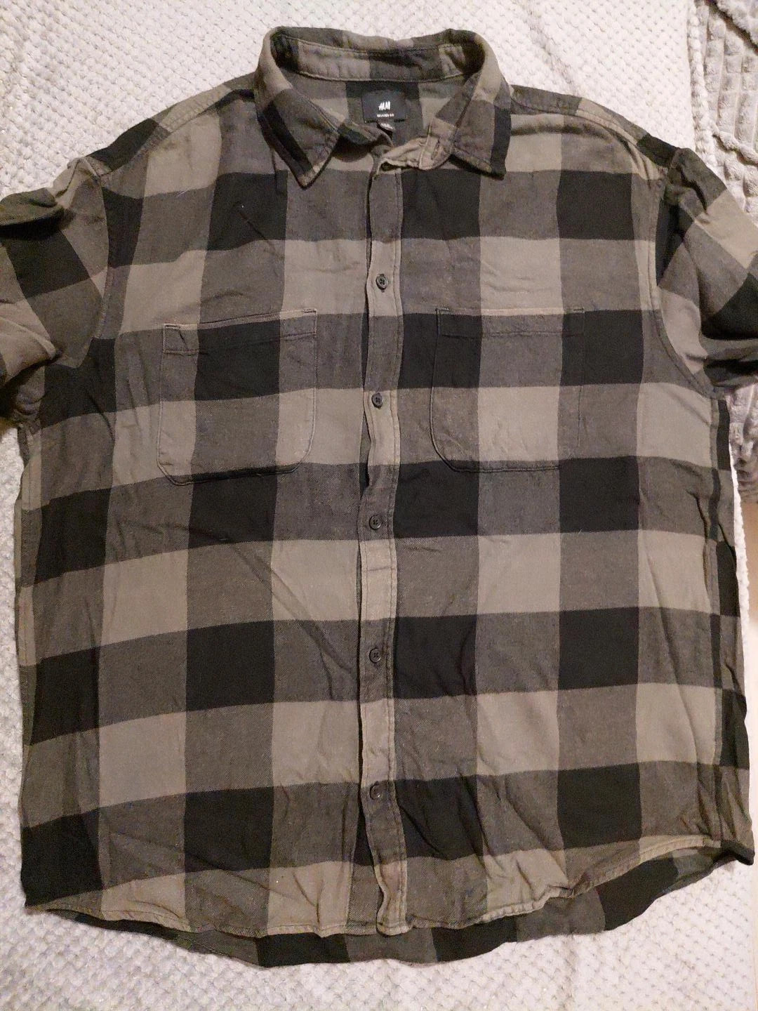 Chemise à carreaux homme H&M – kaki et noir – H&M – taille XL 3