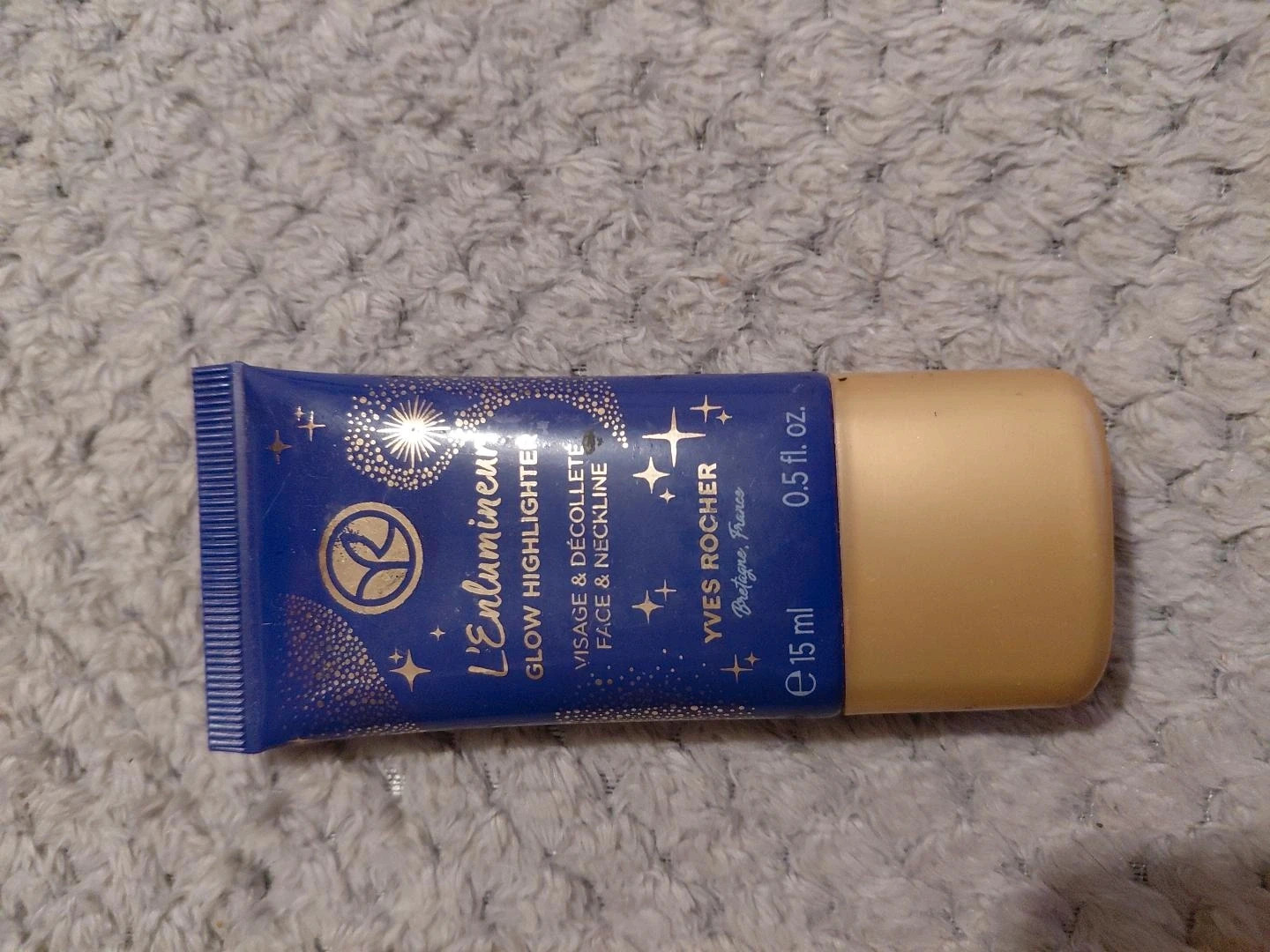 Yves Rocher L’Éluminant – Glow Highlighter visage & décolleté 15 ml