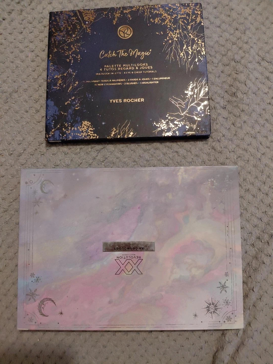 Je vends ce lot de 2 palettes de maquillage :