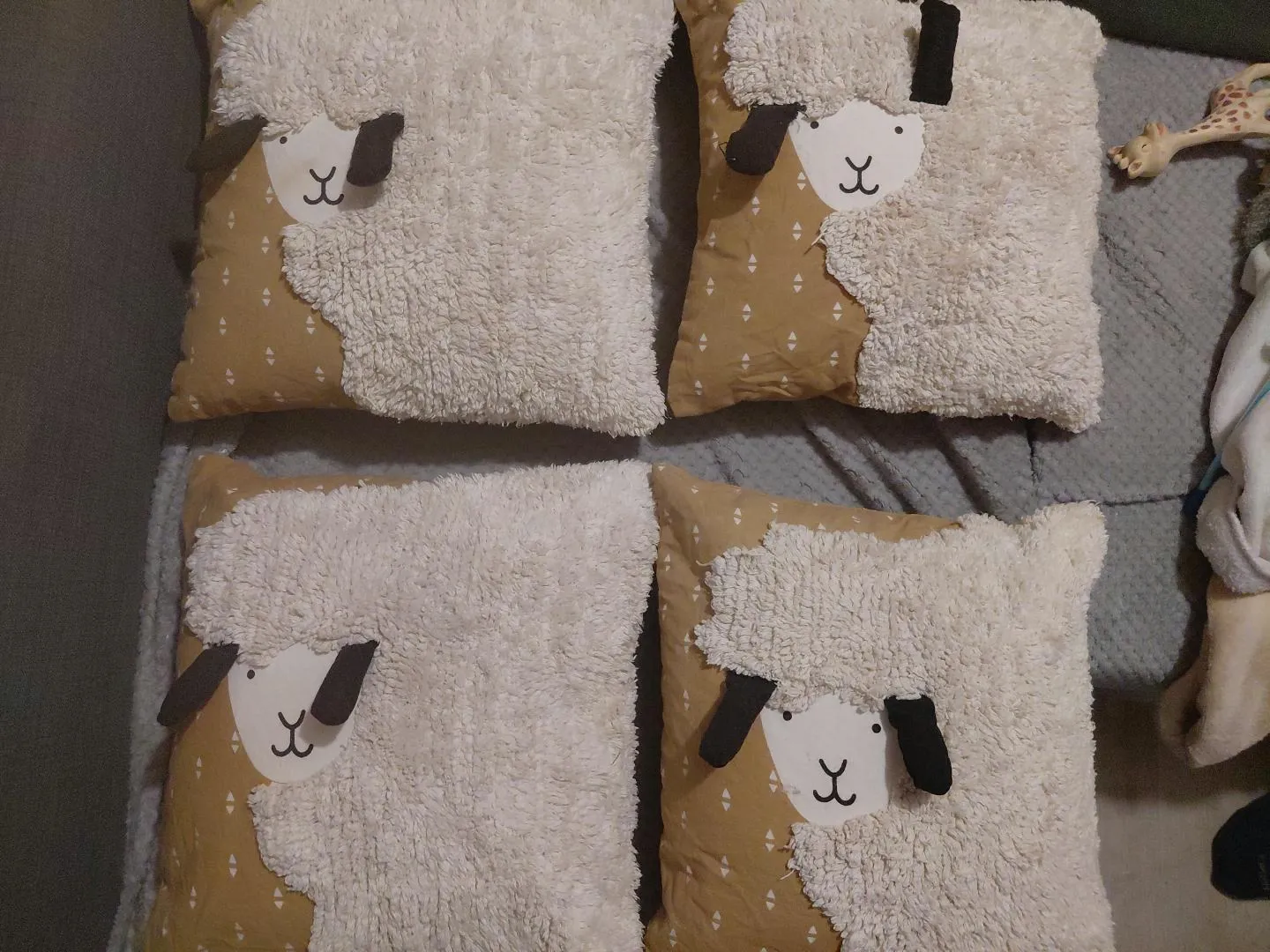 Lot de 4 coussins motif mouton – Atmosphera 4