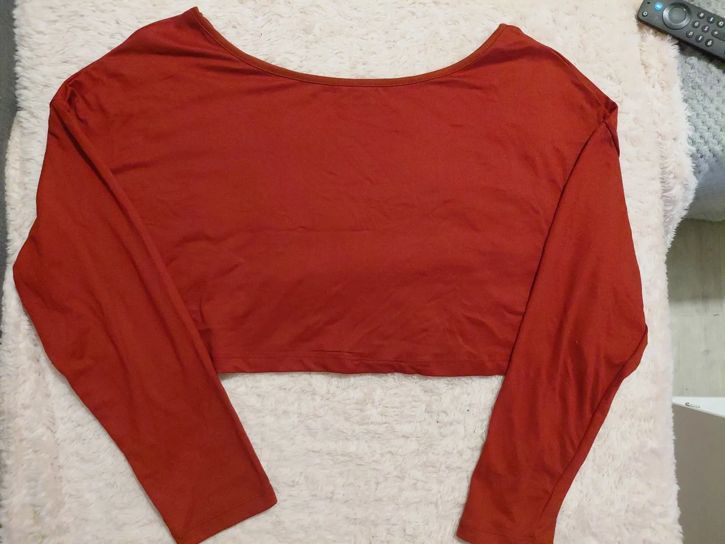Joli crop top rouge brique / terracotta à manches longues, neuf sans étiquette.  – Shein – taille XS 2