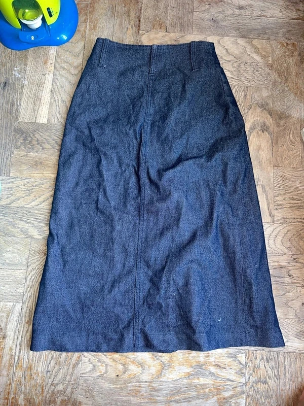 Jupe midi jean taille 34 – Jennyfer – taille XS / 34 / 6 2