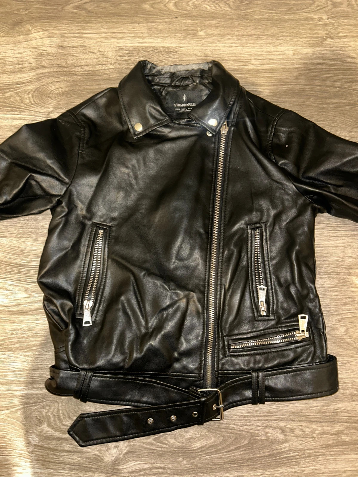 Veste en cuir Stradivarius taille L – Stradivarius – taille L / 40 / 12 2